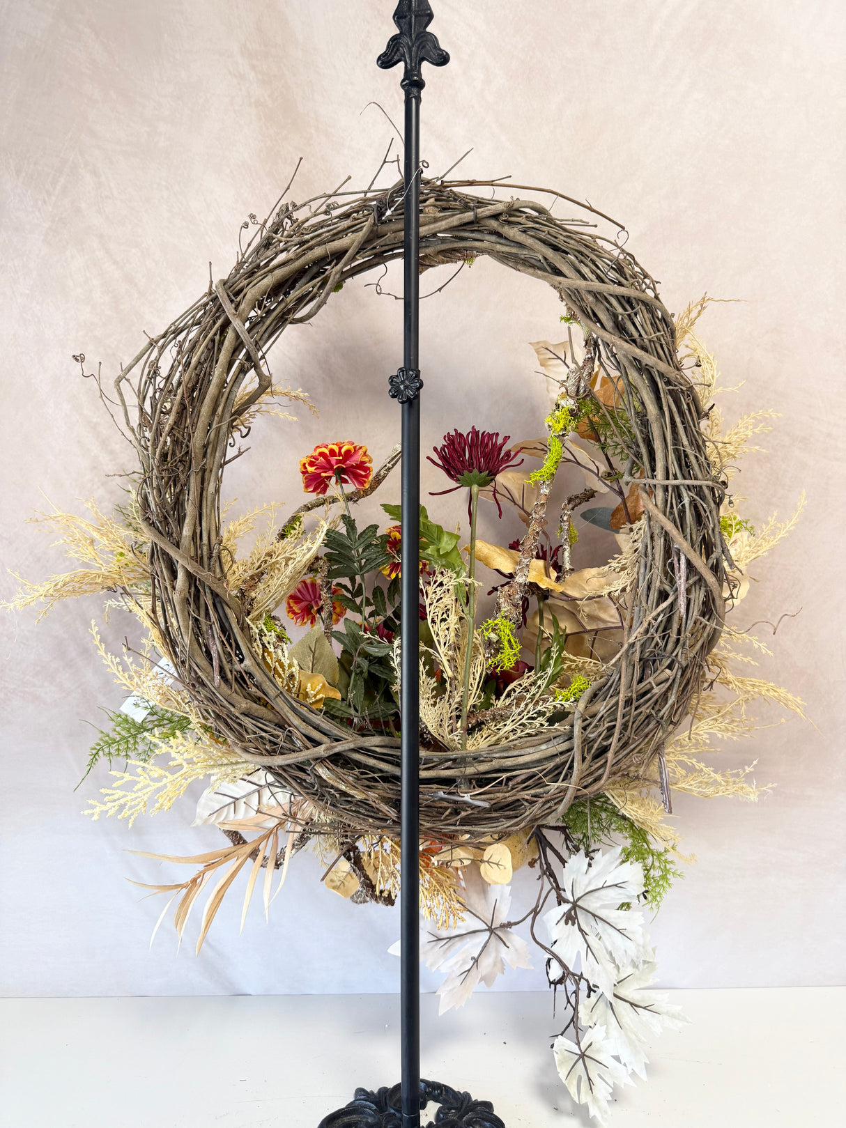 33" Crisp & Cool Wreath