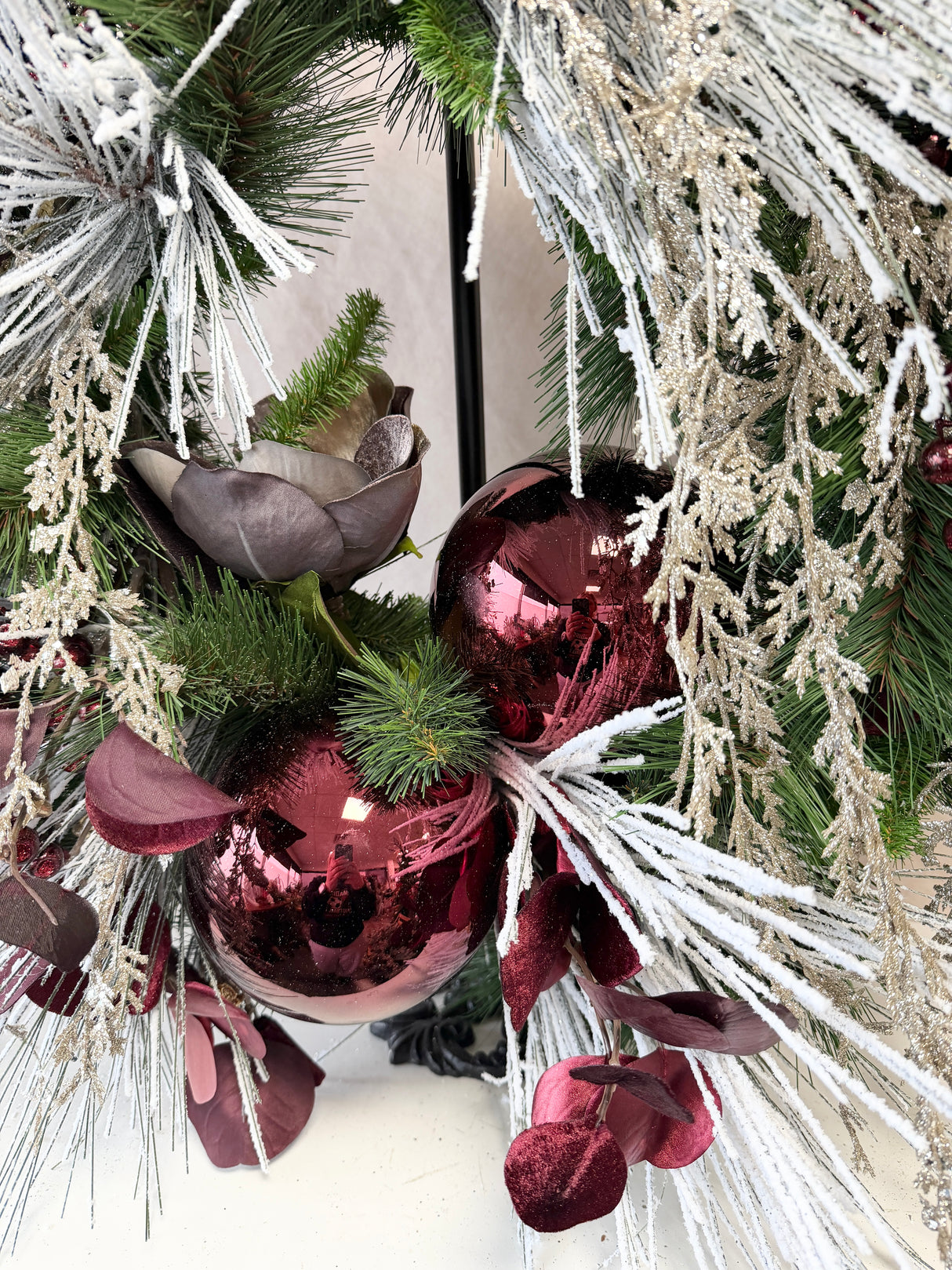 31" Burgundy Bliss Wreath