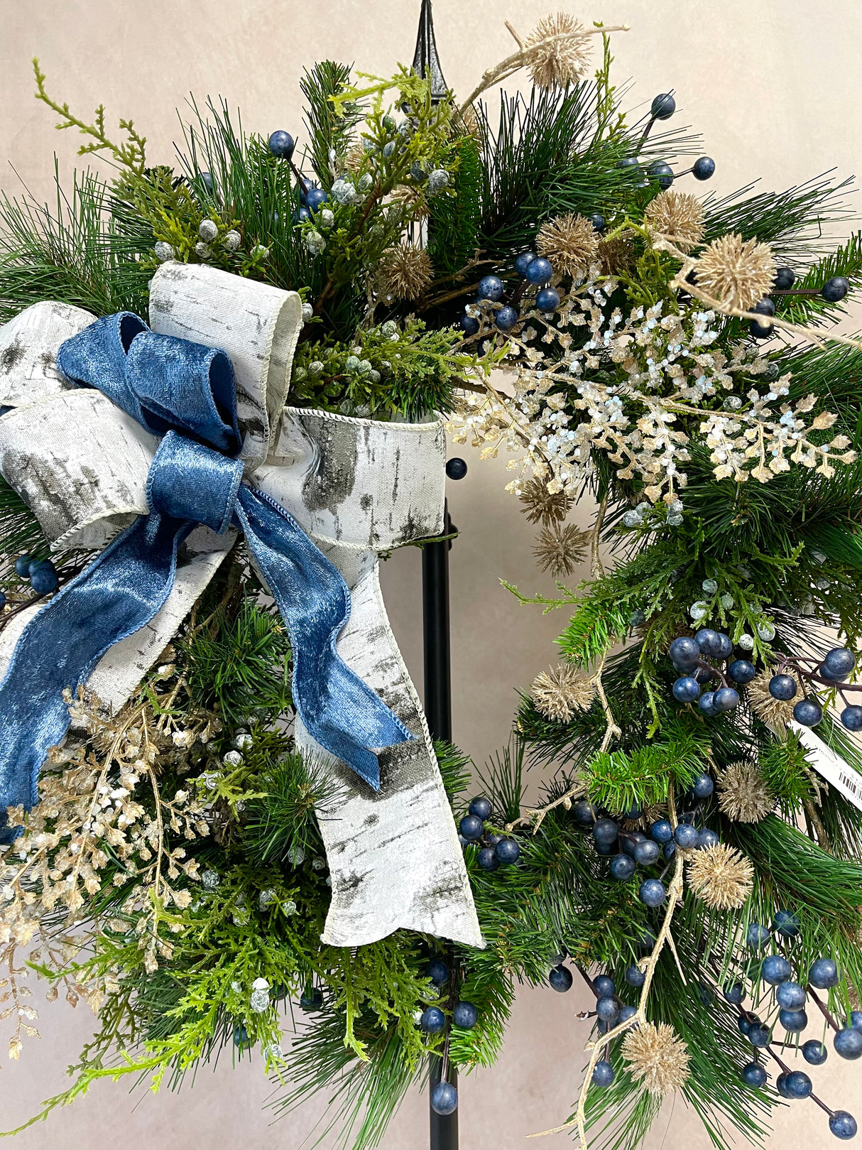 21" A Day In Winter Wreath