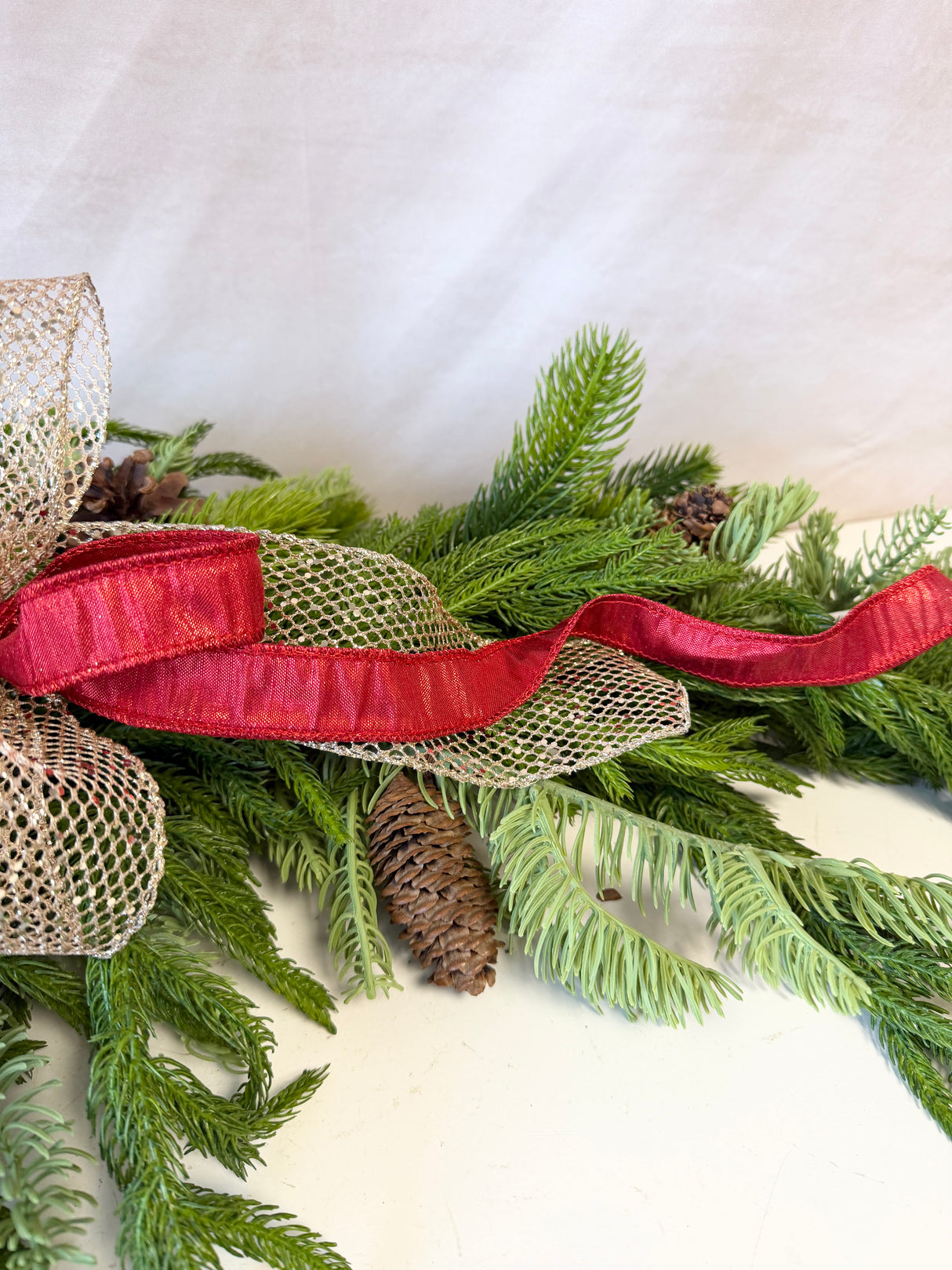 16" Tis The Season Bow