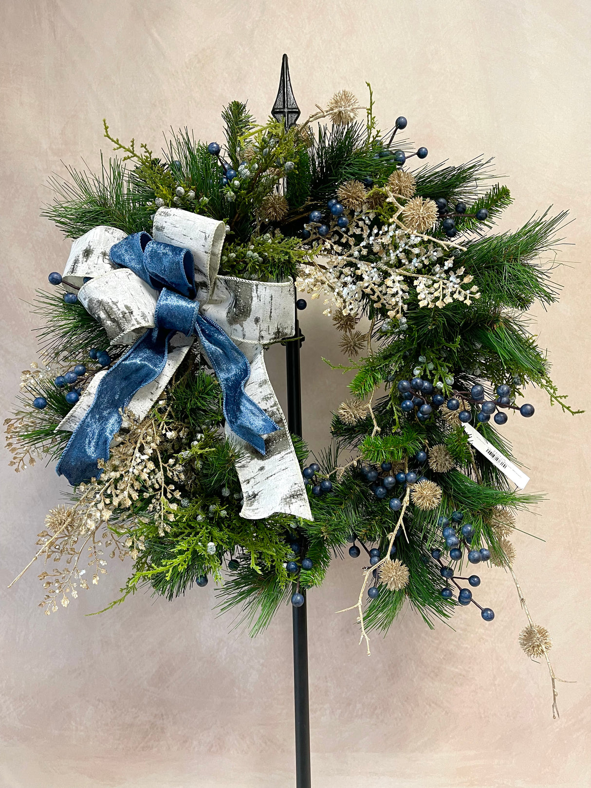 21" A Day In Winter Wreath