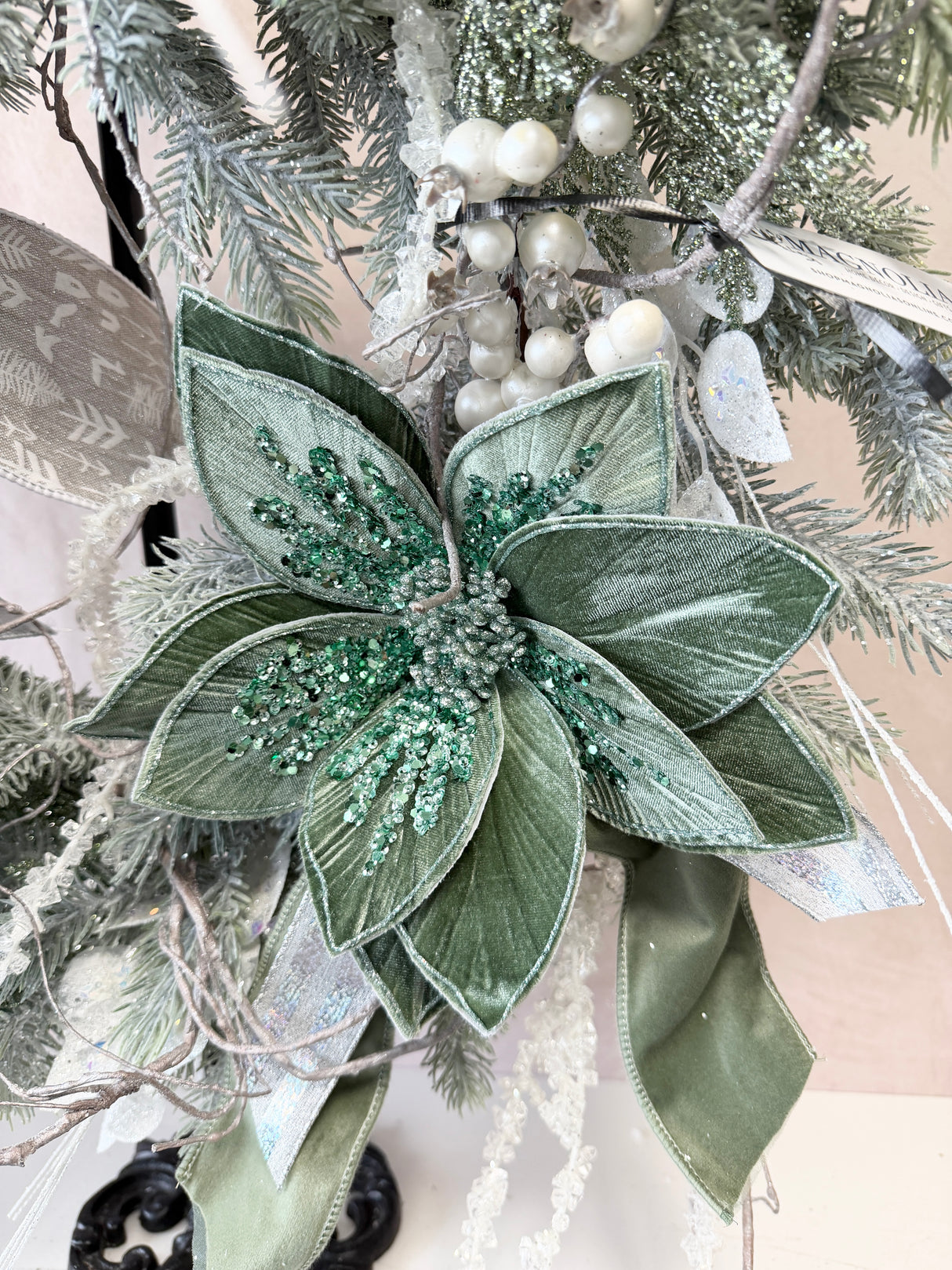 28" All That Glitters Wreath