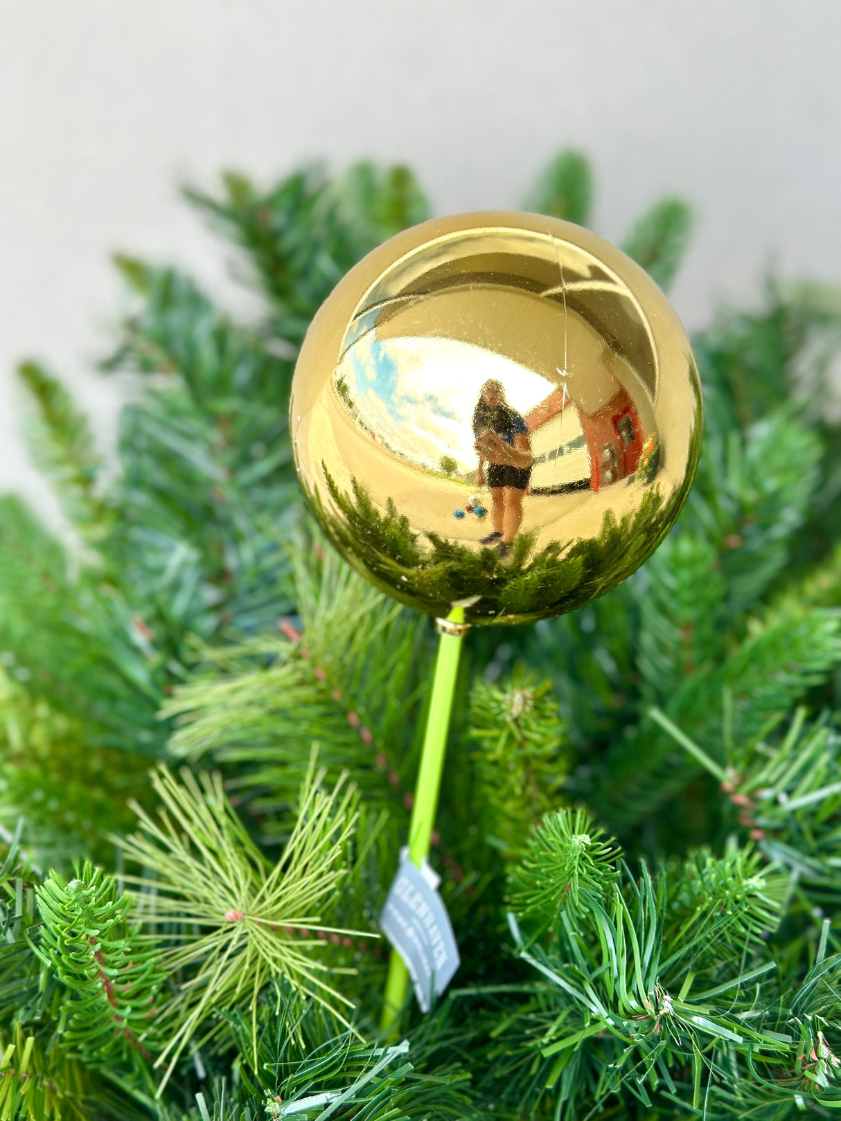 Shiny Gold Ornament Stake