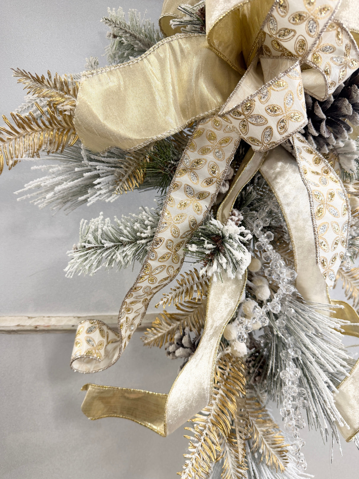 Ivory Elegance Swag Kit