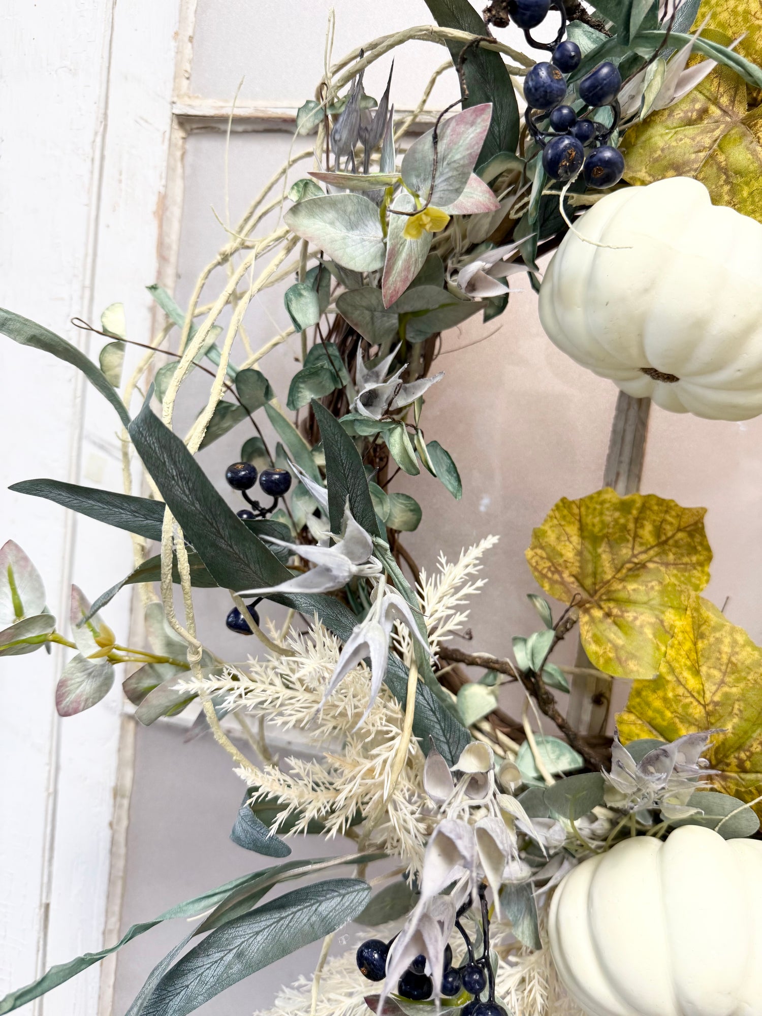 23" Fall Delight Wreath