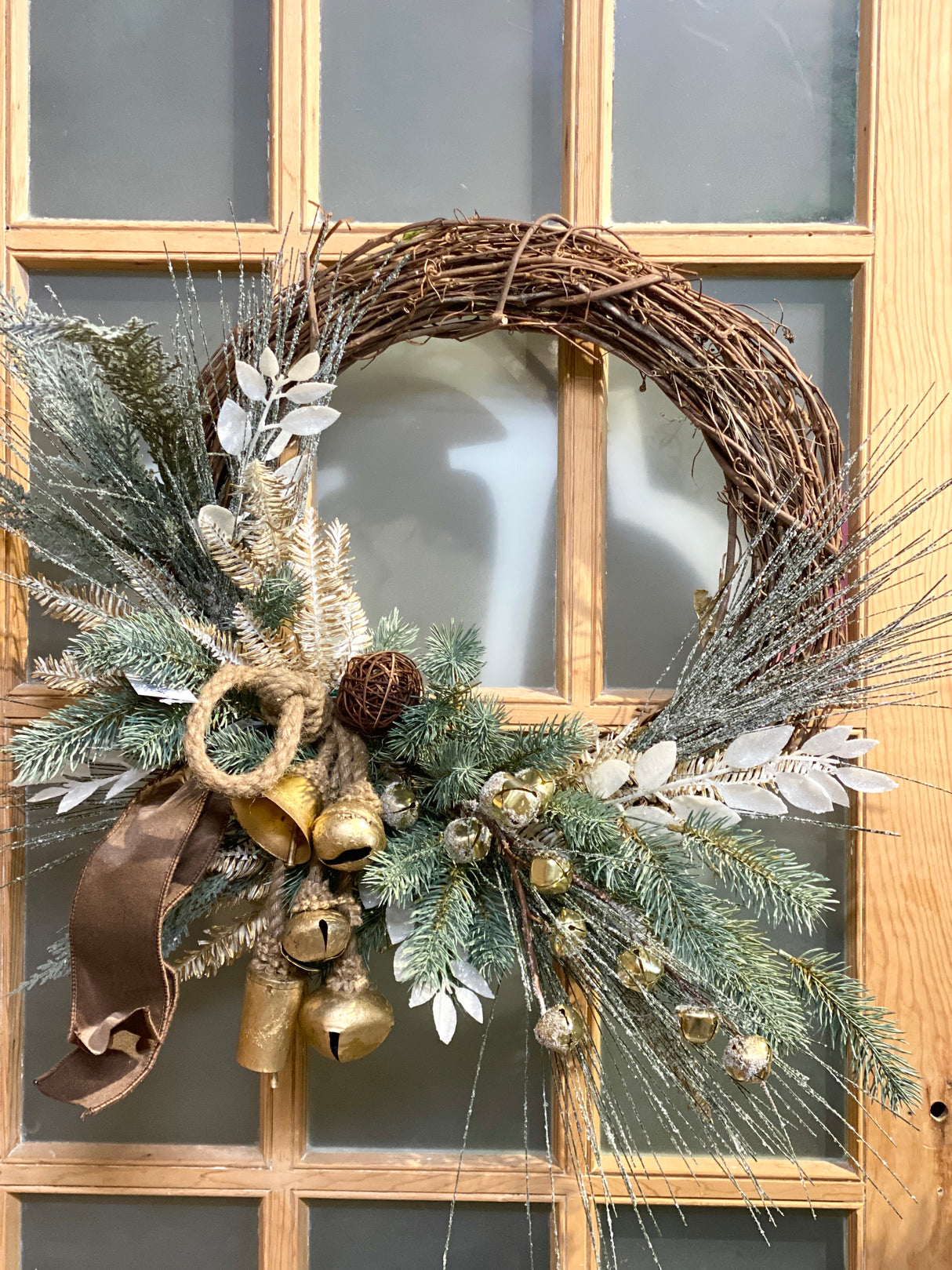 29" Winter Lodge Charm Wreath