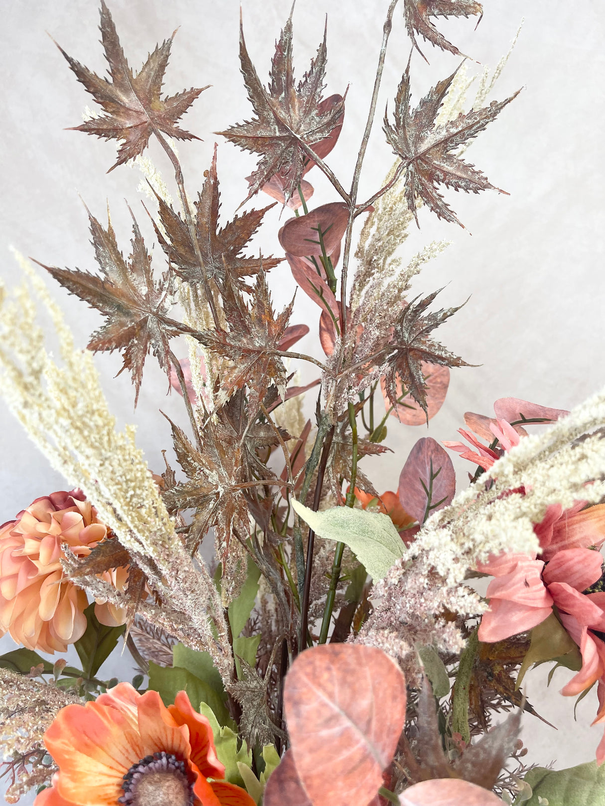 33" Dahlia Tapestry Drop-In