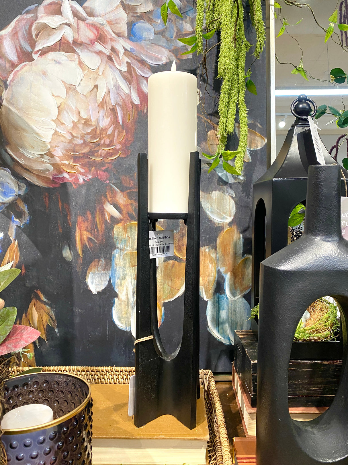 16" Black Pillar Candleholder