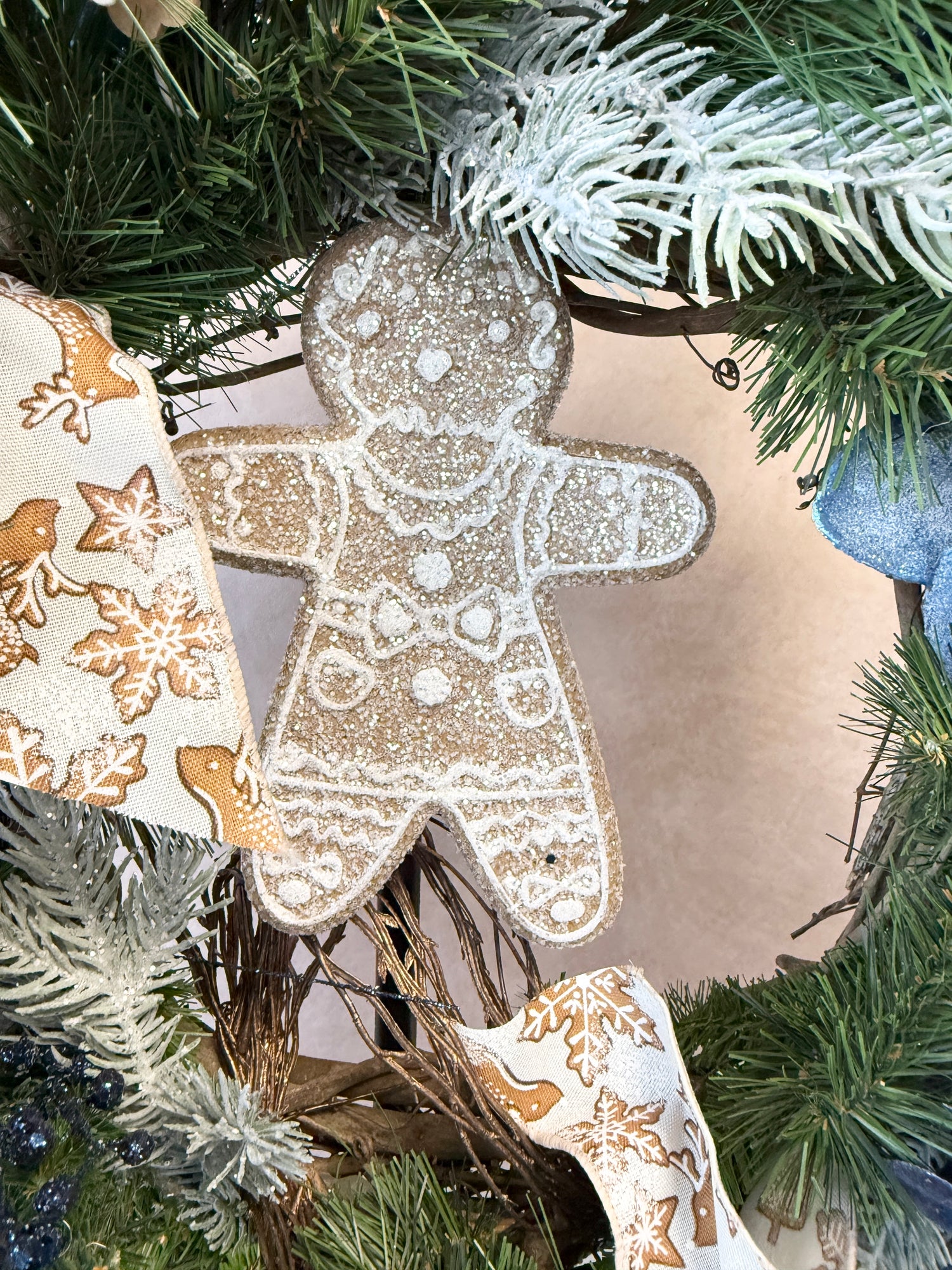 24" Snowflake Wishes Wreath