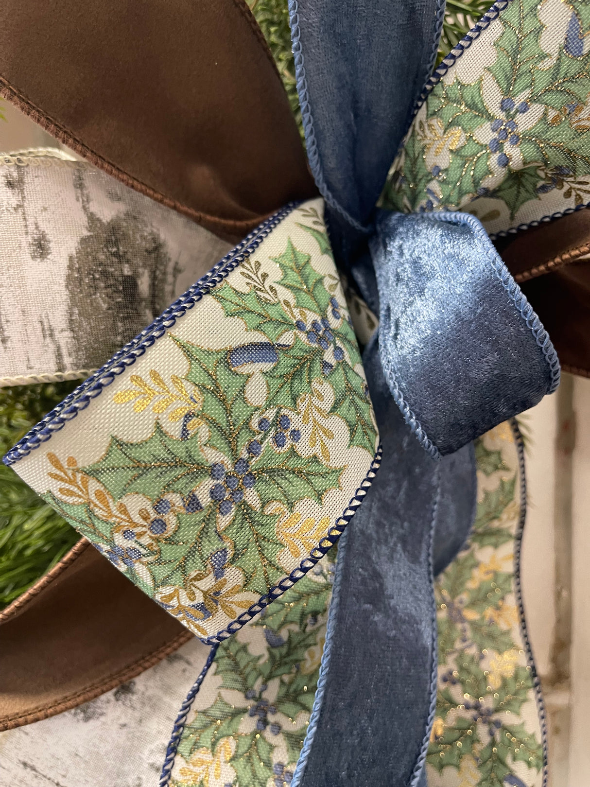 14" Velvet Forest Charm Bow