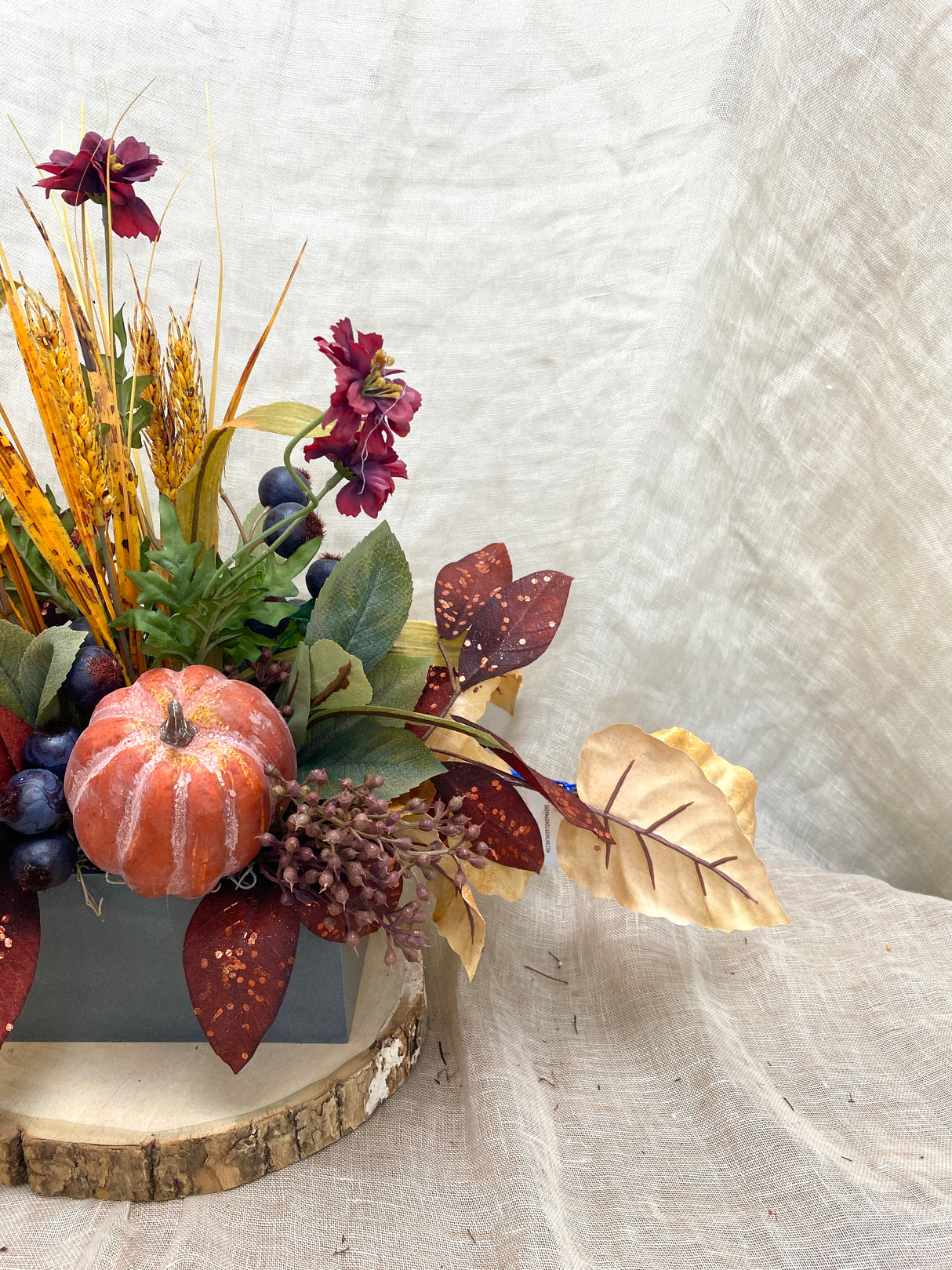 21" Deep Autumn Centerpiece