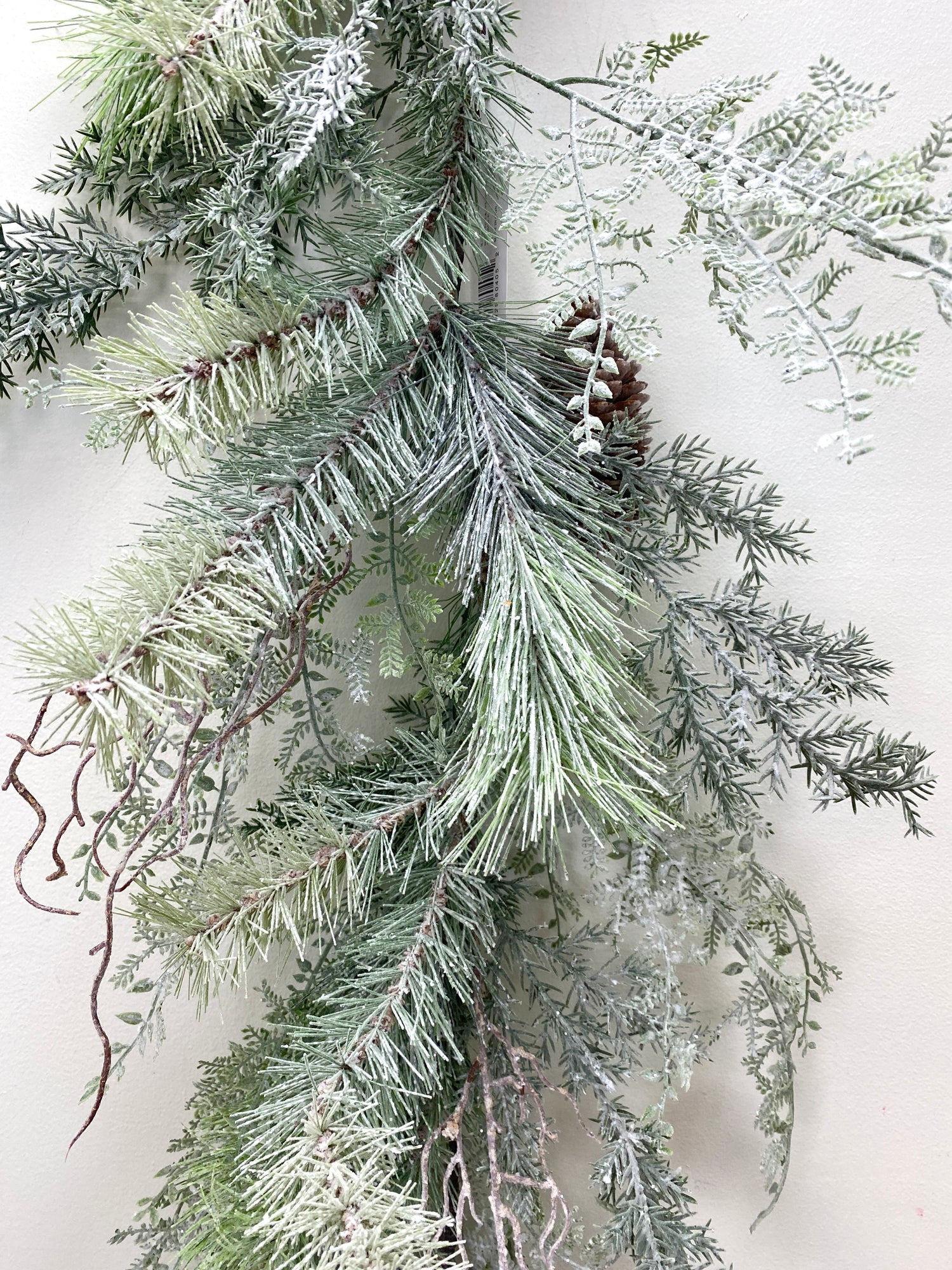 6' Snowflake Pinecone Garland