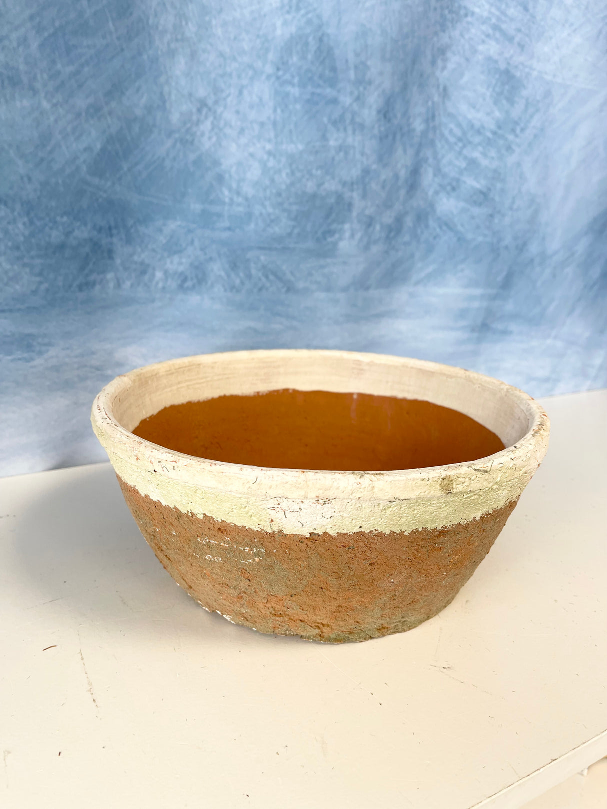 9.5" Antiqued Redstone Big Bowl with White rim