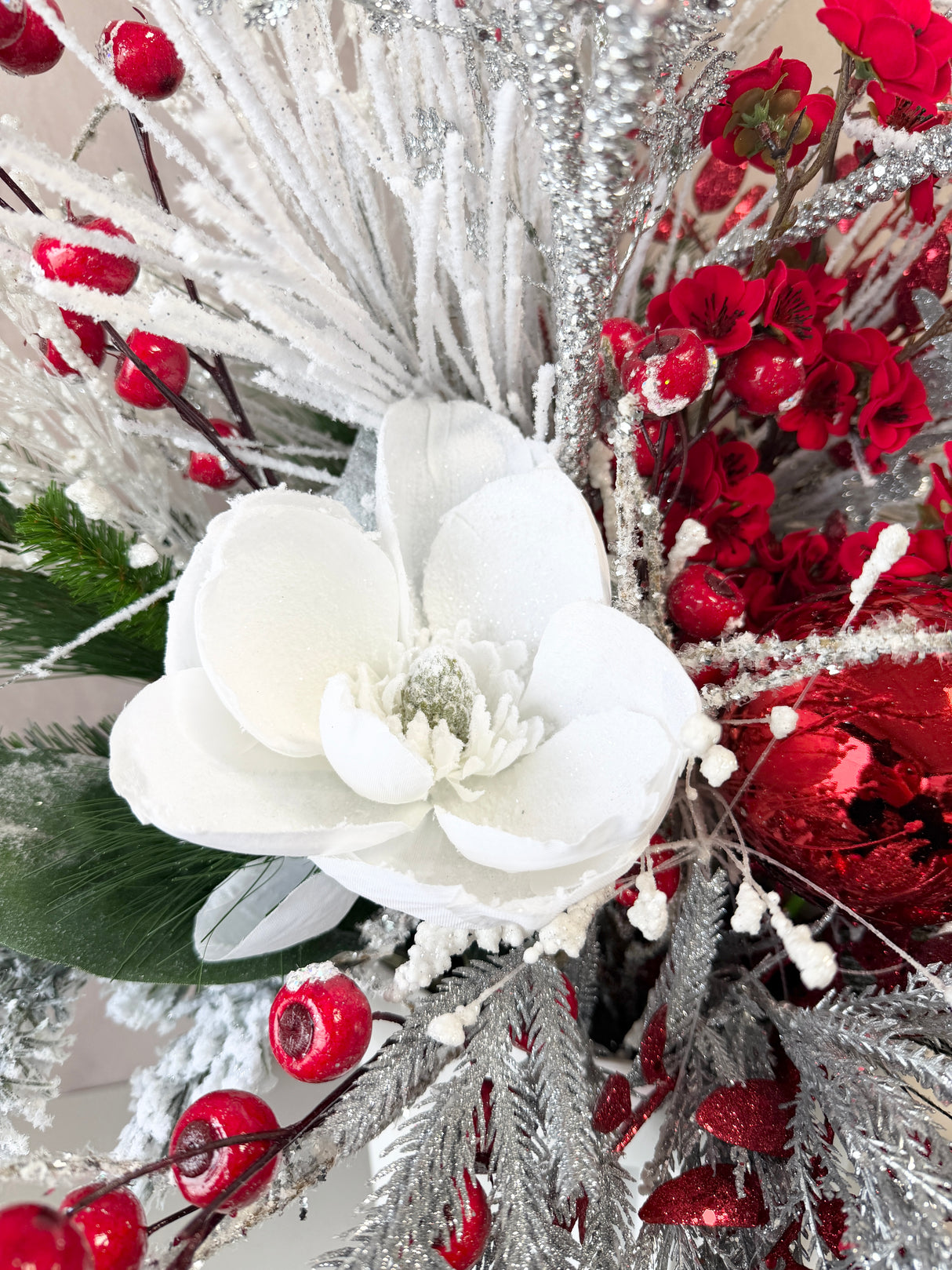 31" Believe In the Magic Of Christmas Porch Pot