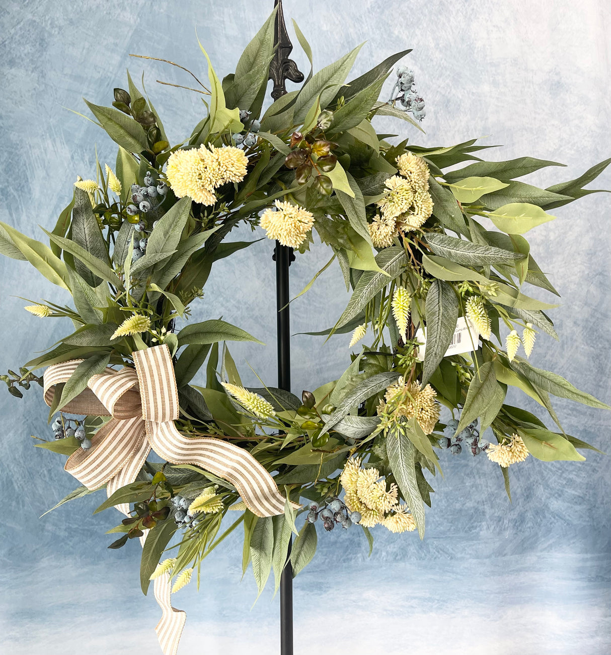 25" Lake Como Wreath