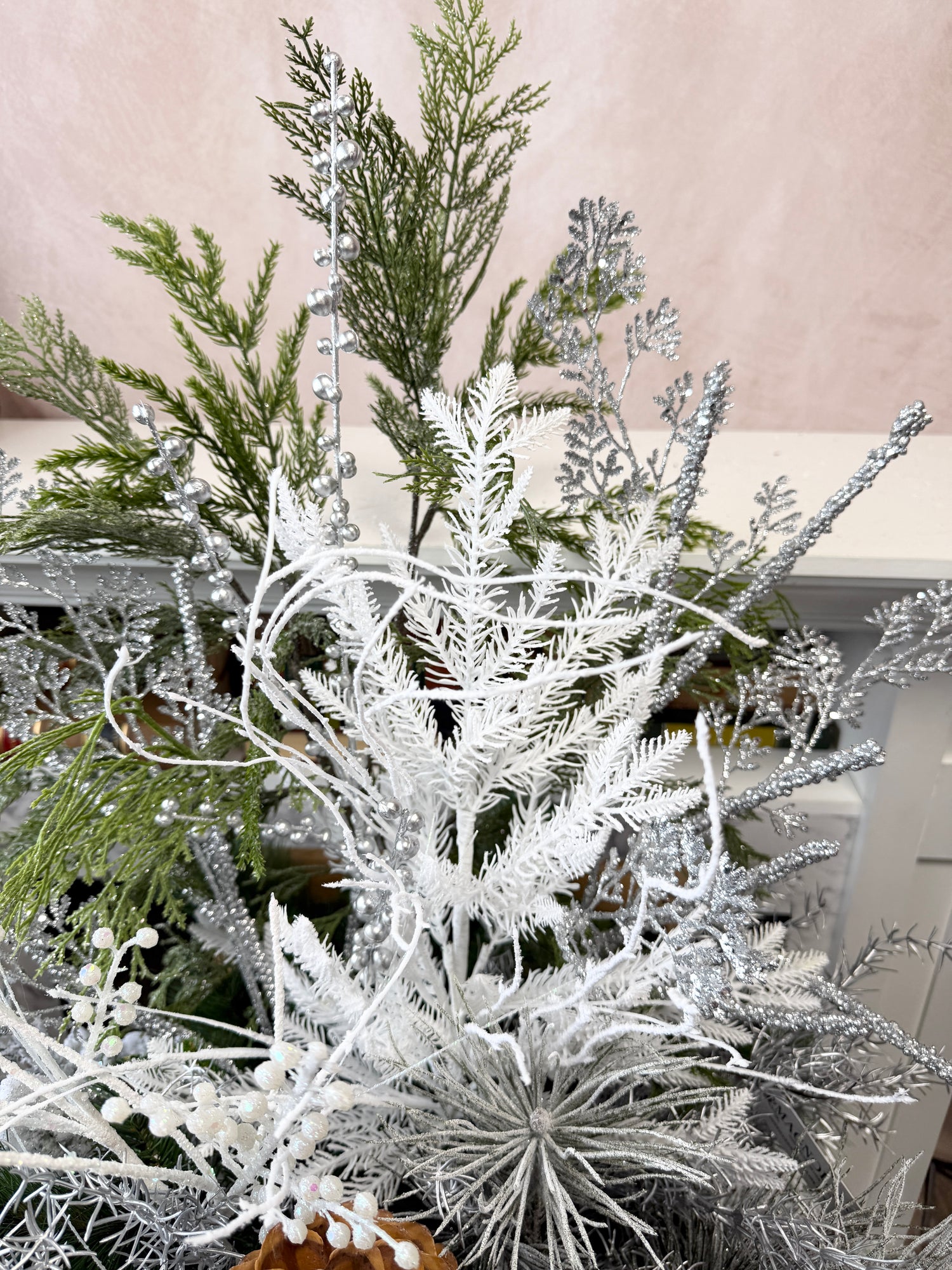 40" Sparkling Pines Porch Pot