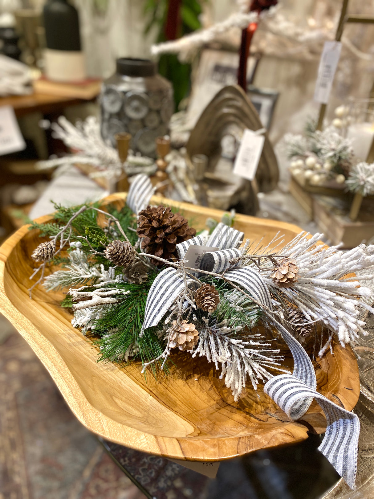 18" Wrapped In Frost Swag