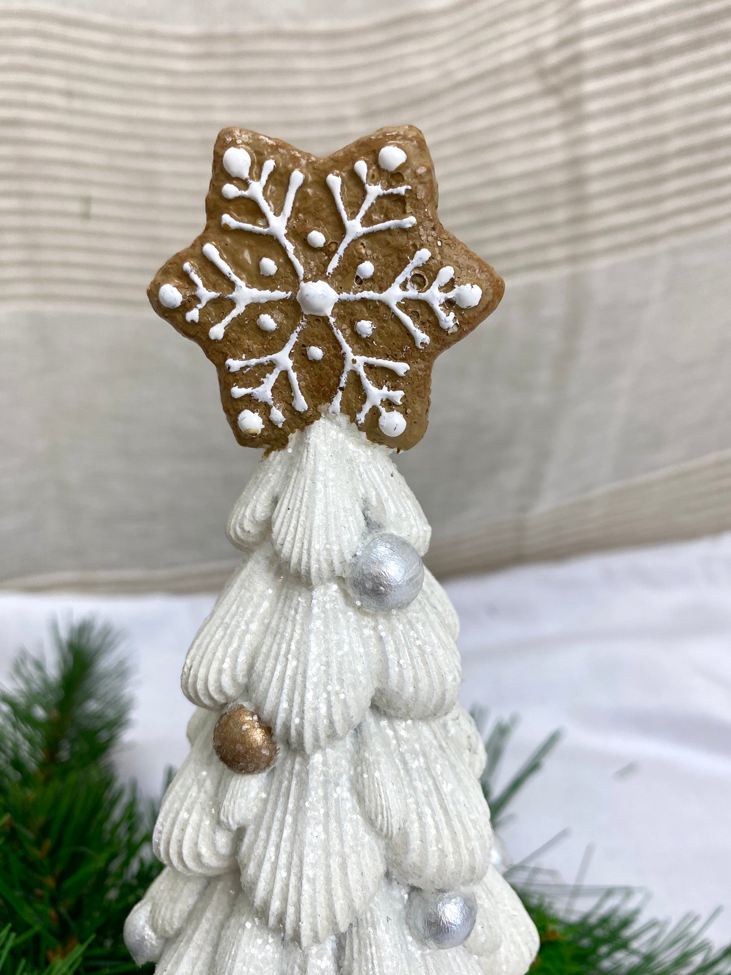 Small Resin Frosting Tree