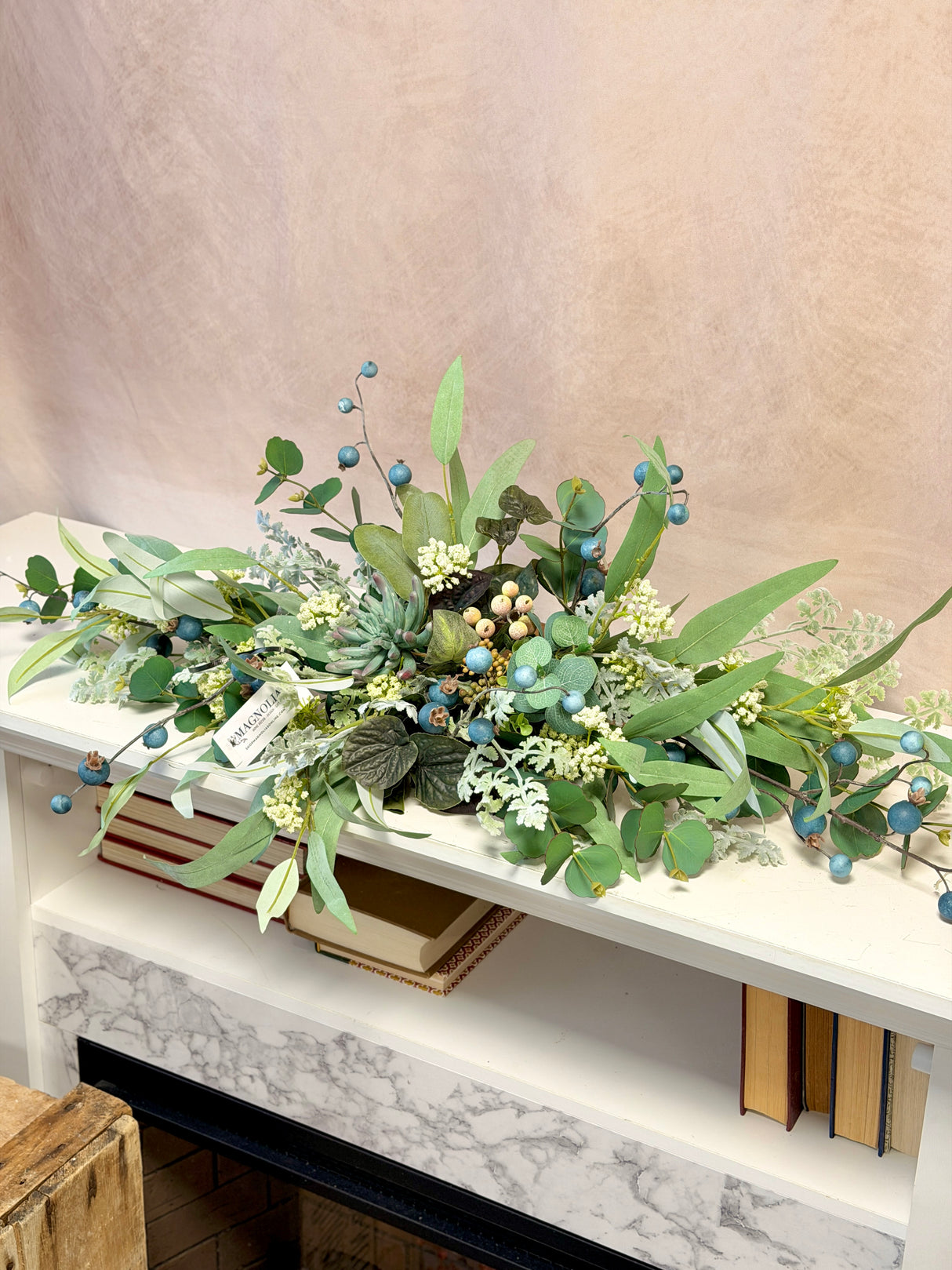 35" Today's Adventures Swag