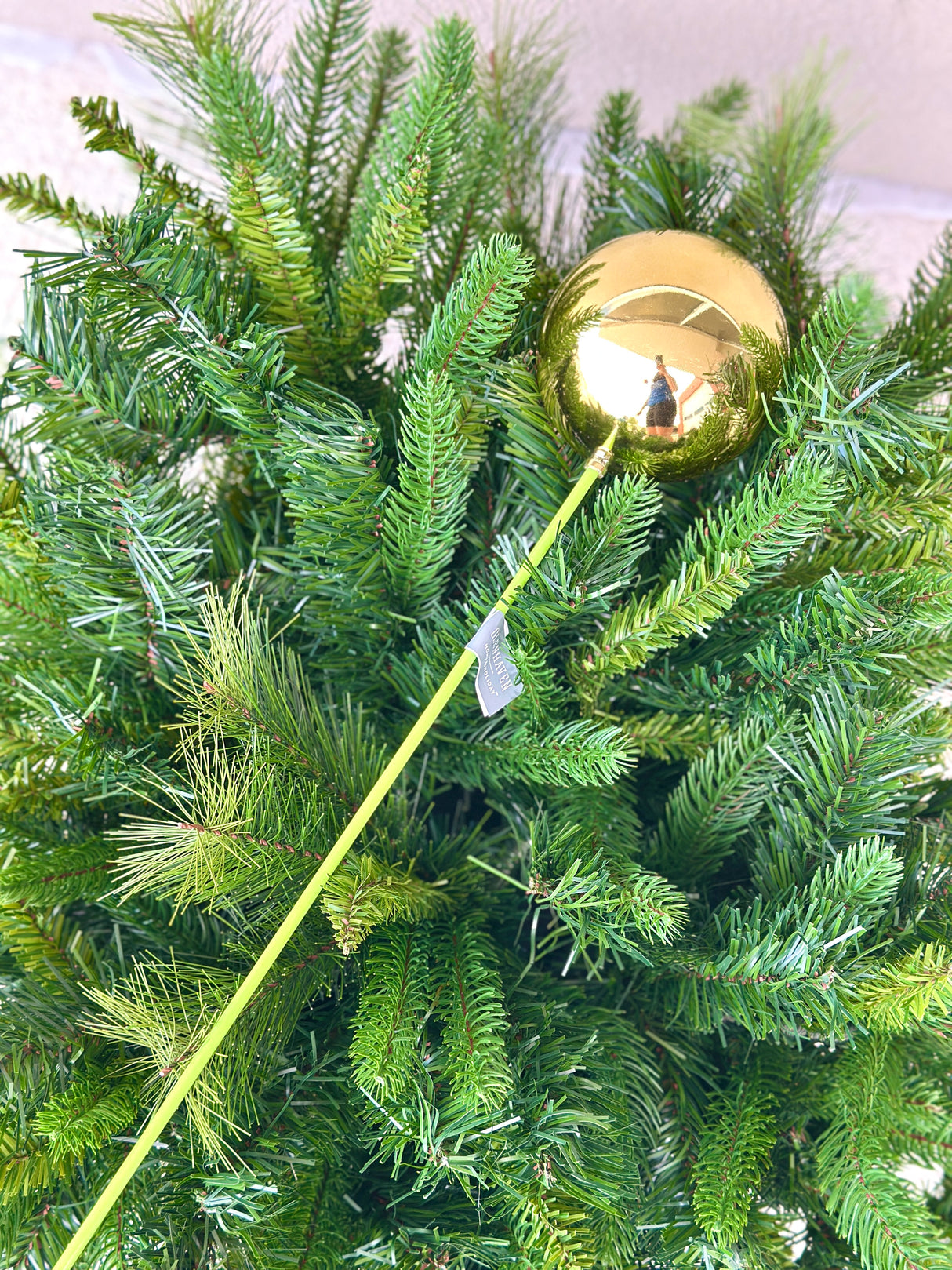 Shiny Gold Ornament Stake