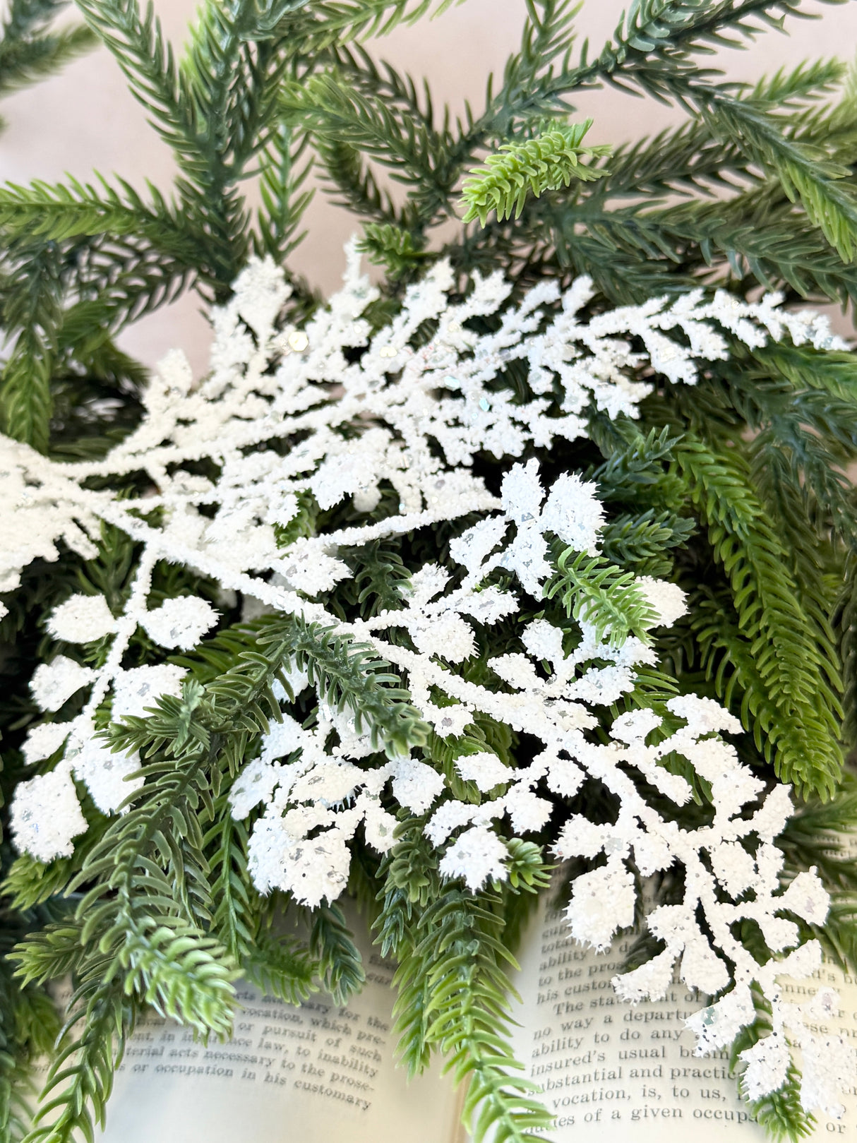 Deck The Halls Fern Pick