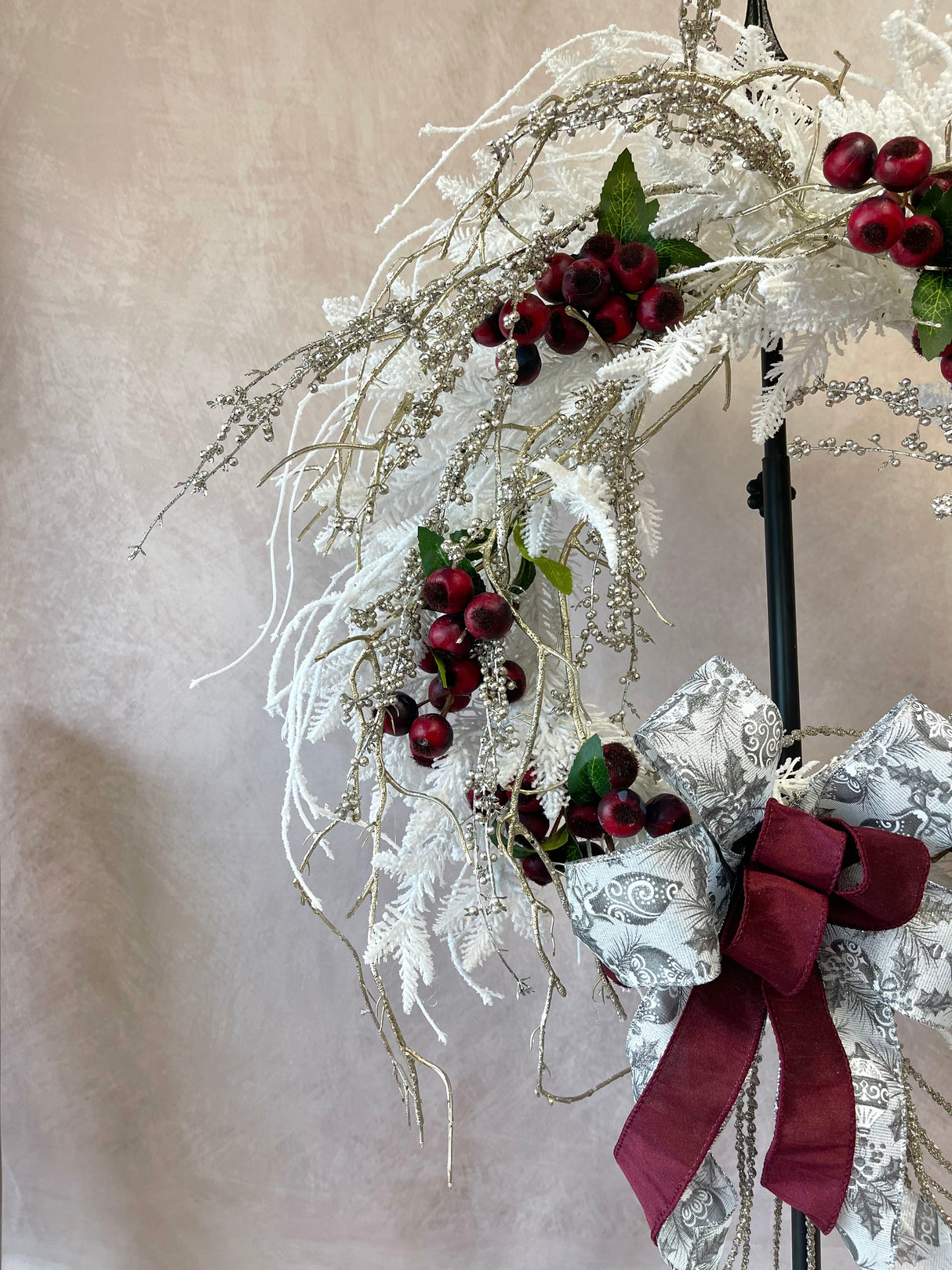 26" Snow Kissed Wreath