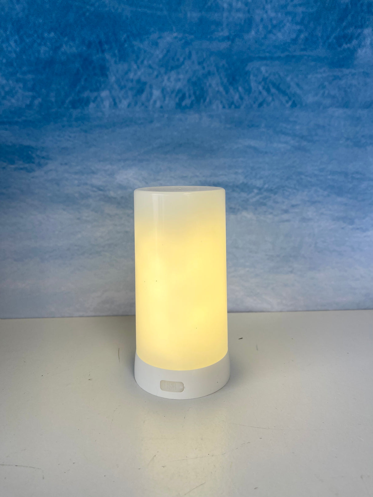 LED Fia Flame Candle - White