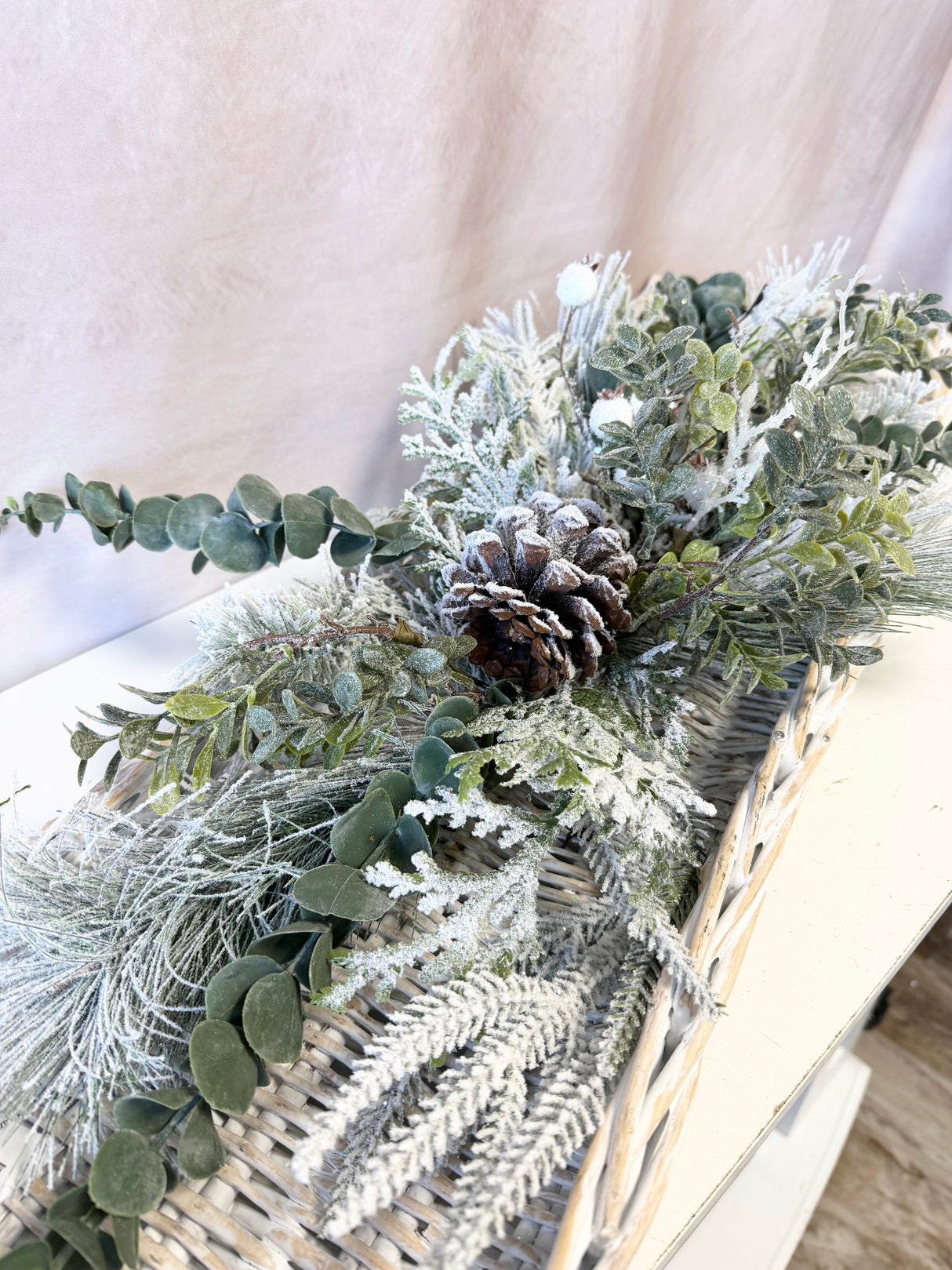 26" Perfect Winter Swag