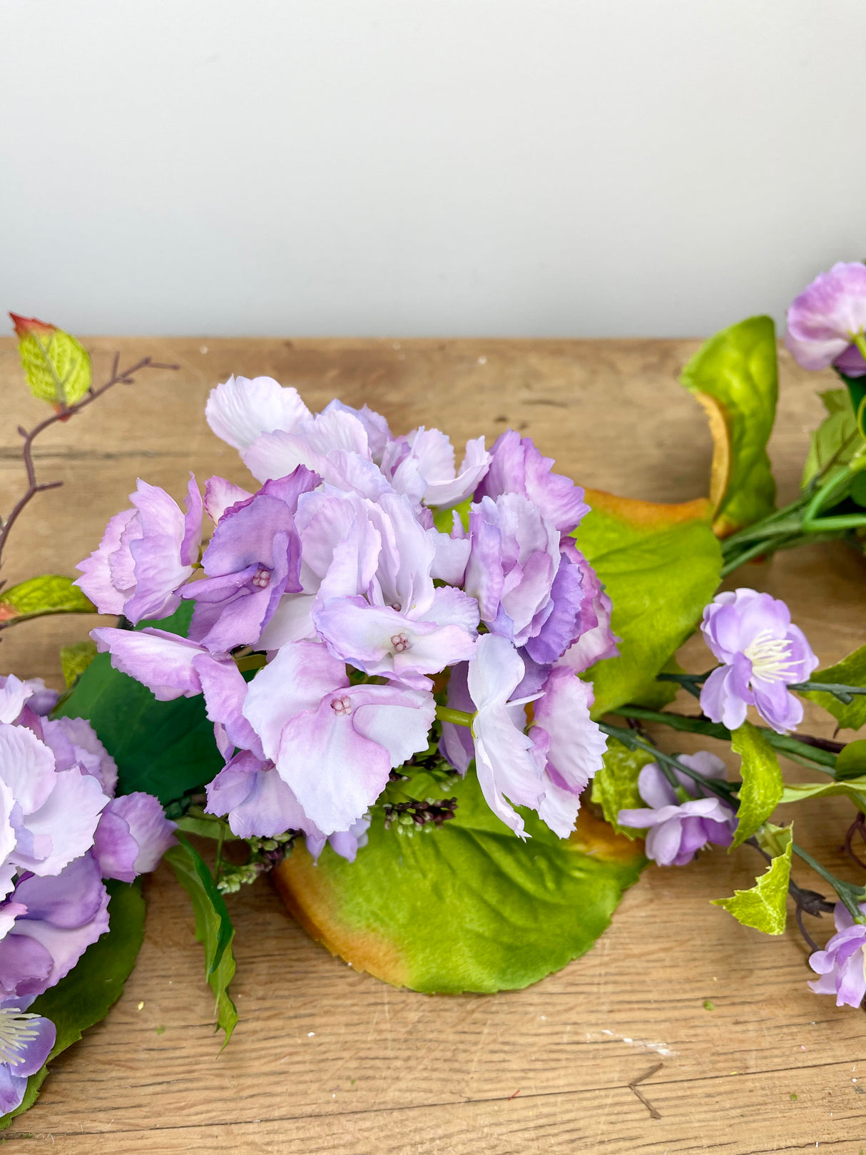 6' Lavender Hydrangea & Blossom Garland