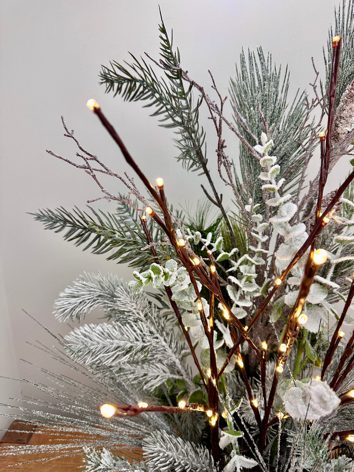 Outdoor Warm White Lighted Branch Set - Battery