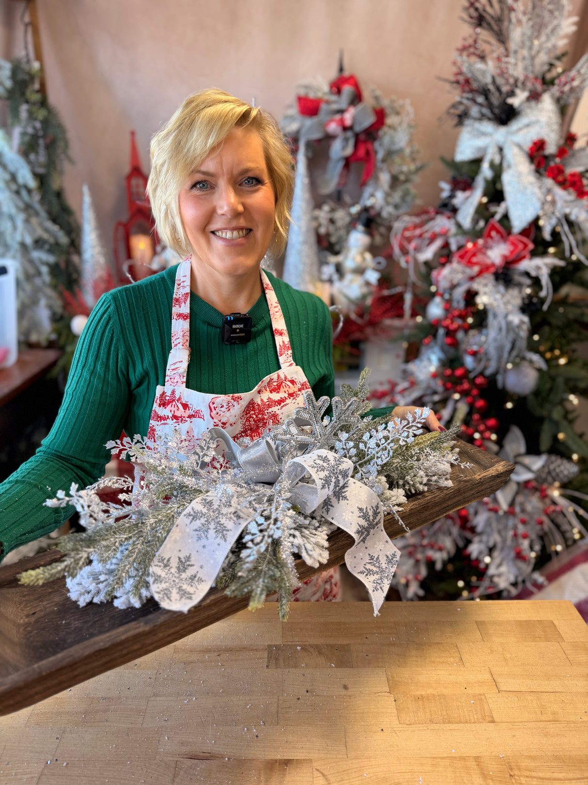 Shimmering Silver Snowflake Swag Kit