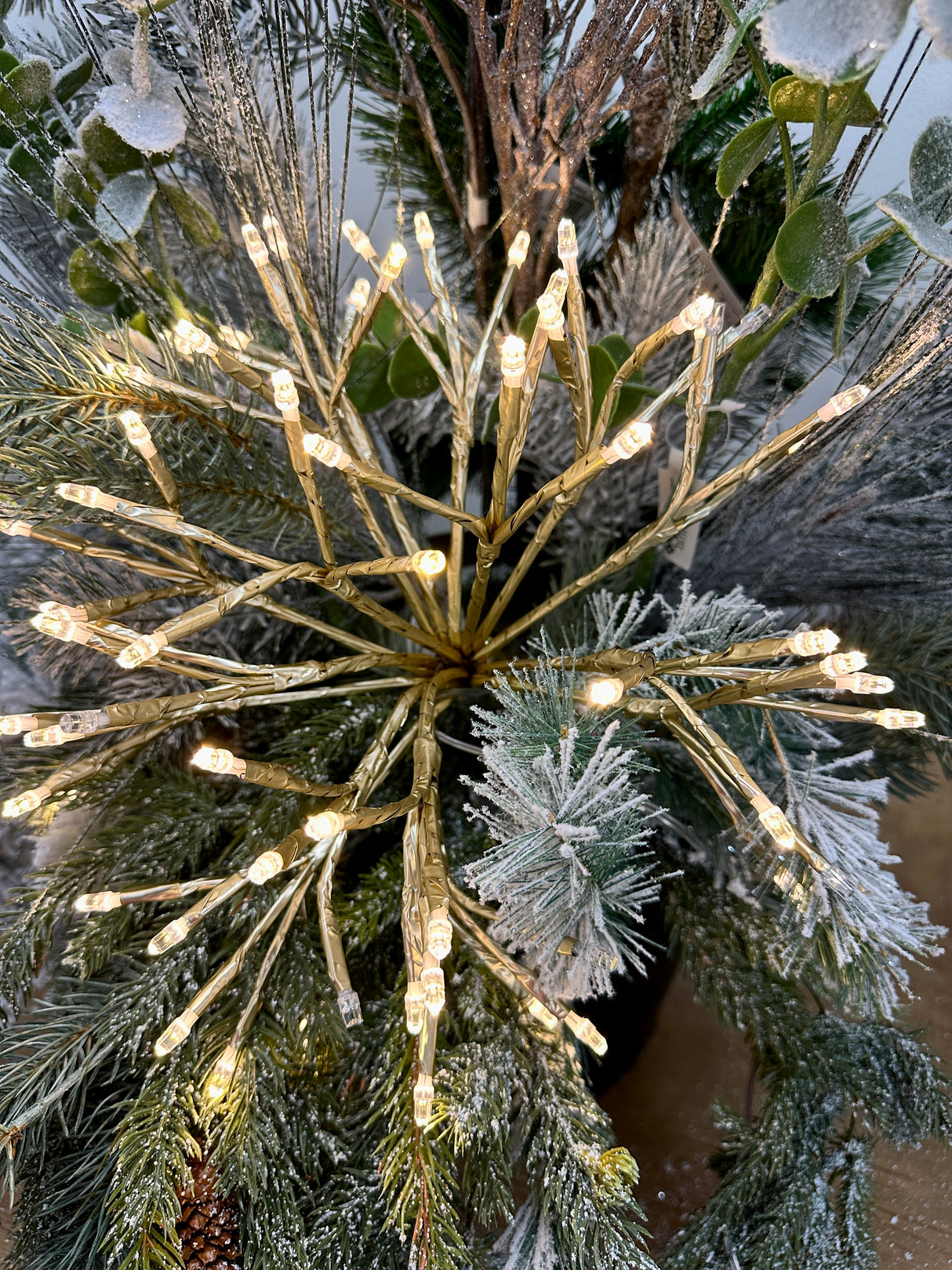 Outdoor 12" Matte Gold Shimmering Starburst