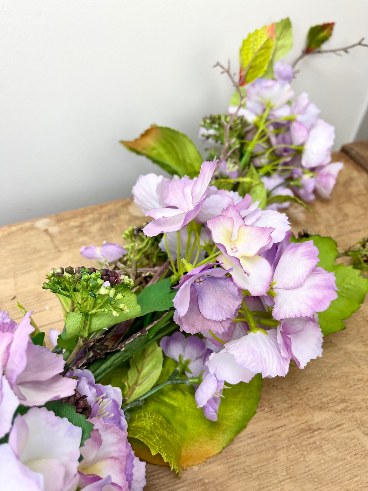 6' Lavender Hydrangea & Blossom Garland
