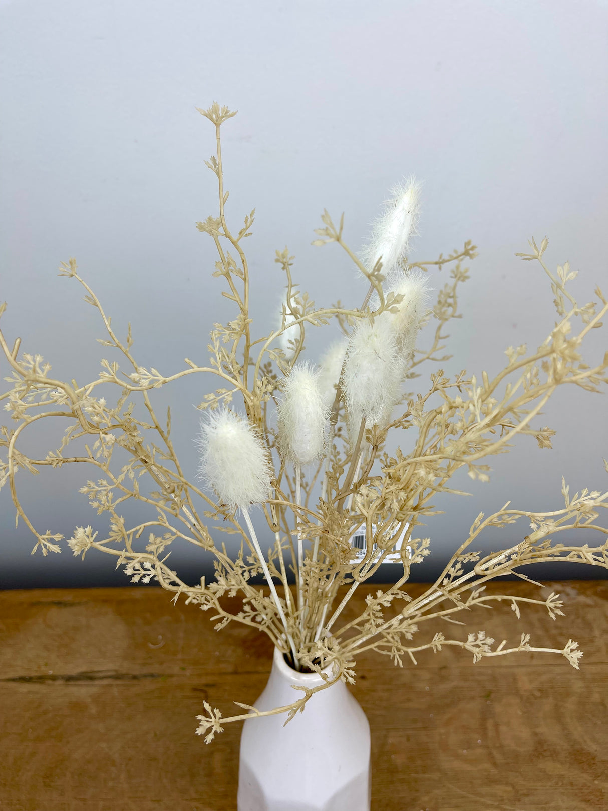 Beige Cattail Grass Bundle