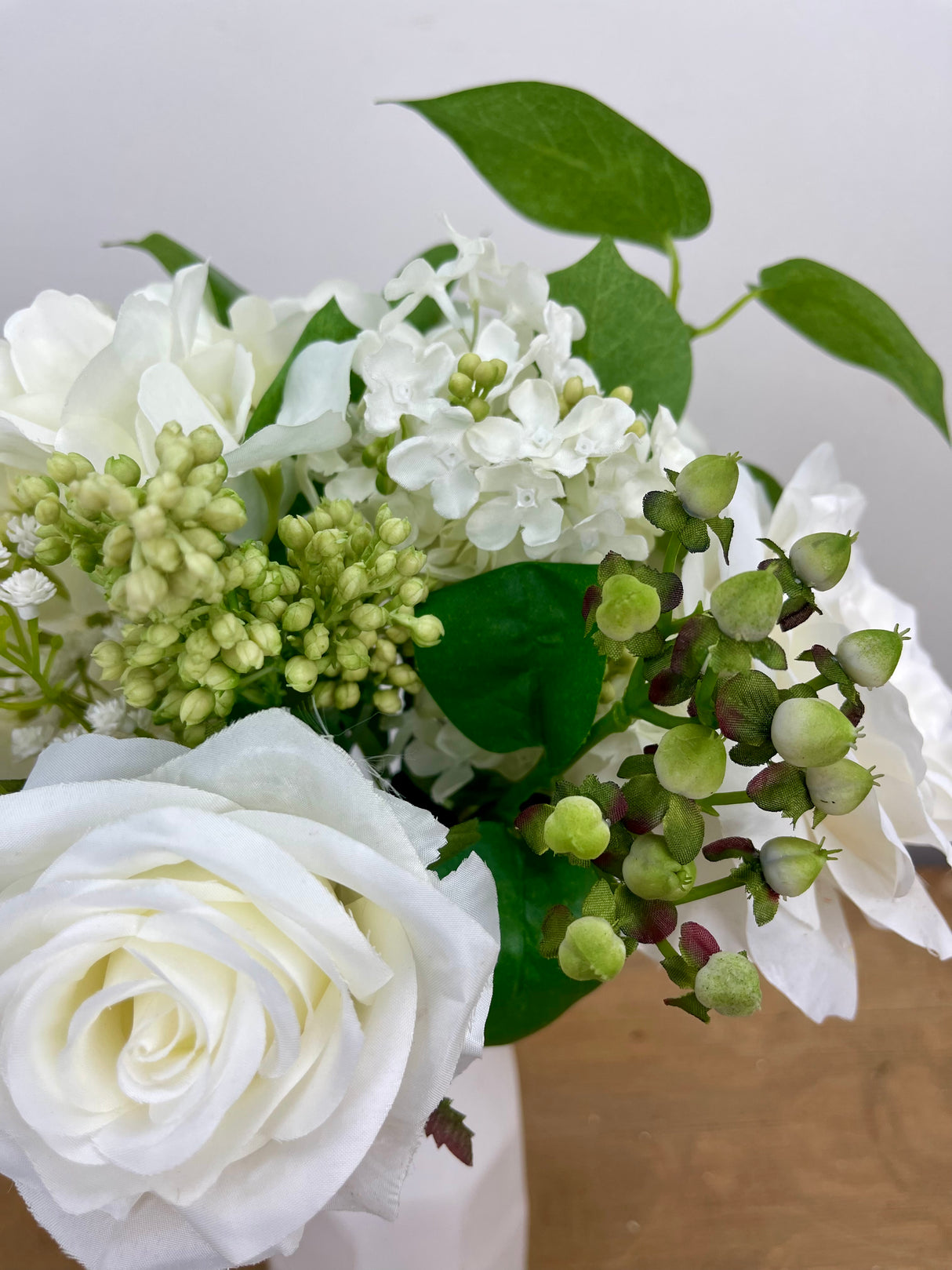 Rose/Hydrangea/Baby's Breath Bouquet