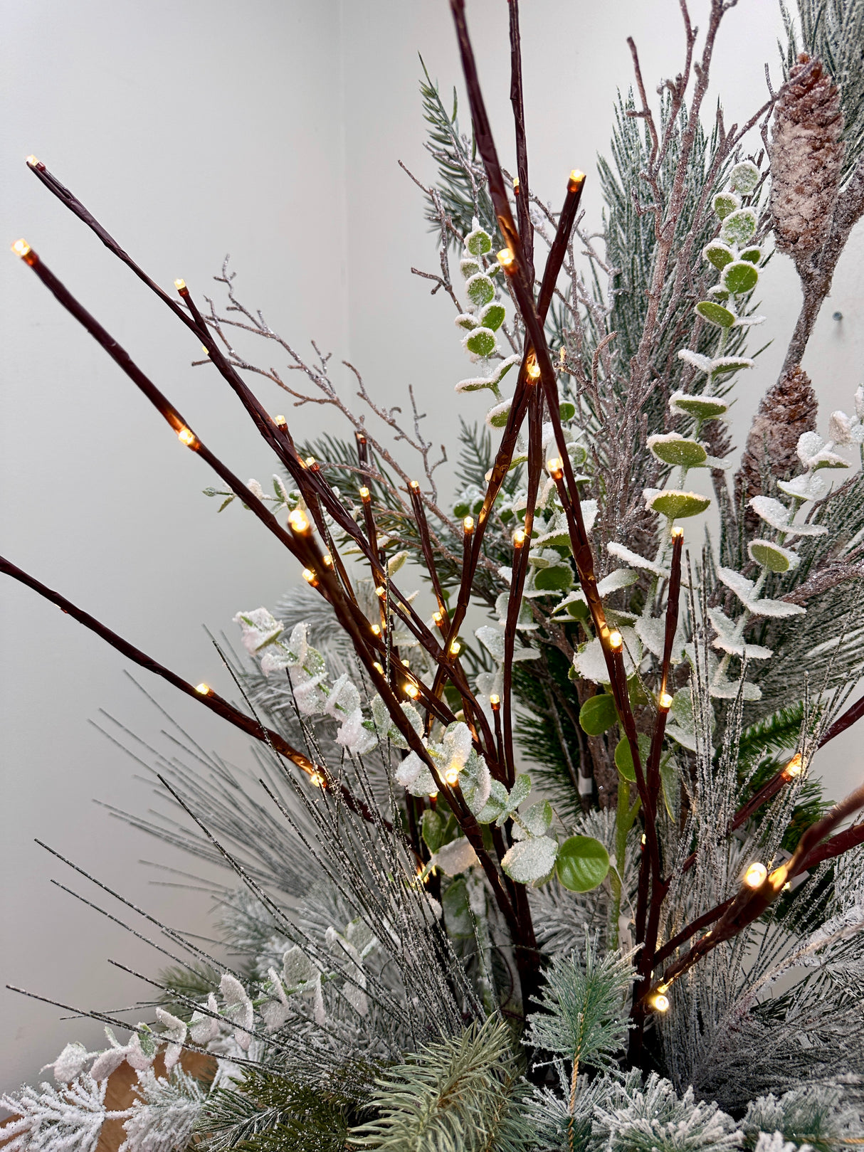 Outdoor Warm White Lighted Branch Set - Battery