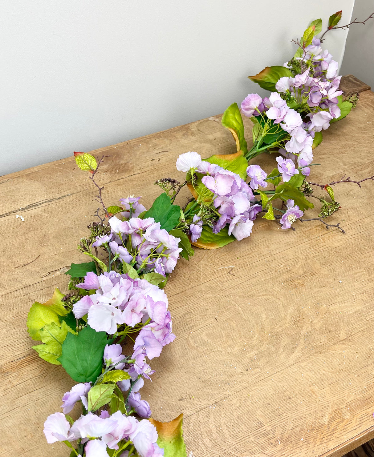6' Lavender Hydrangea & Blossom Garland