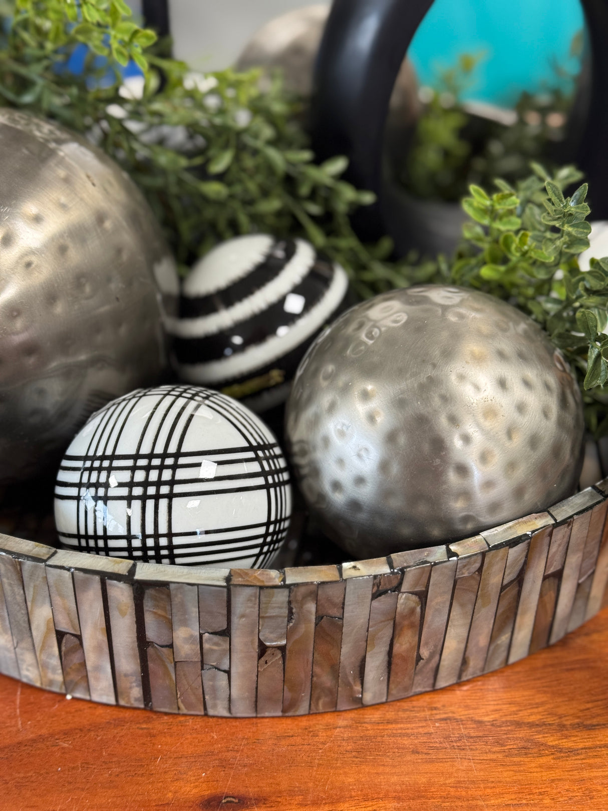 Black & White Stoneware Orb - 4 Styles