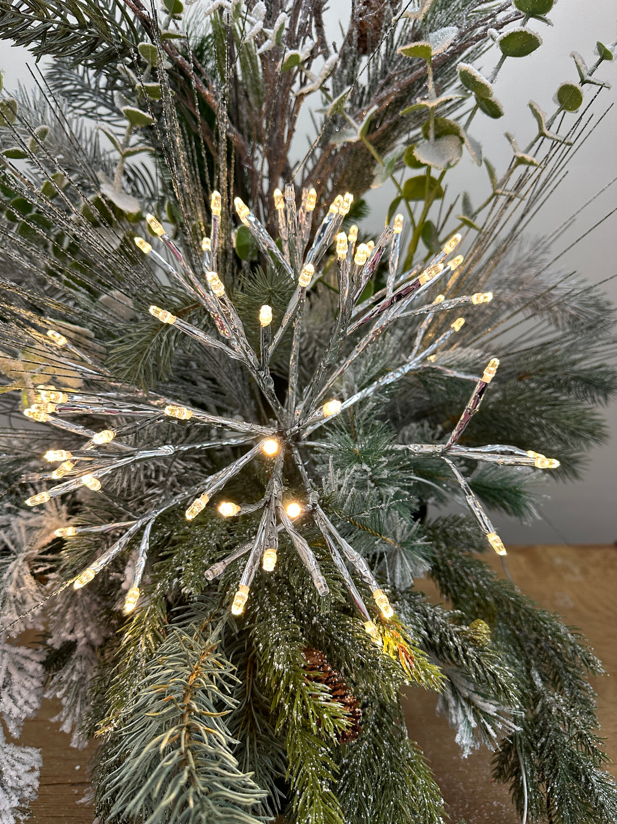 Outdoor 12" Silver Shimmering Starburst