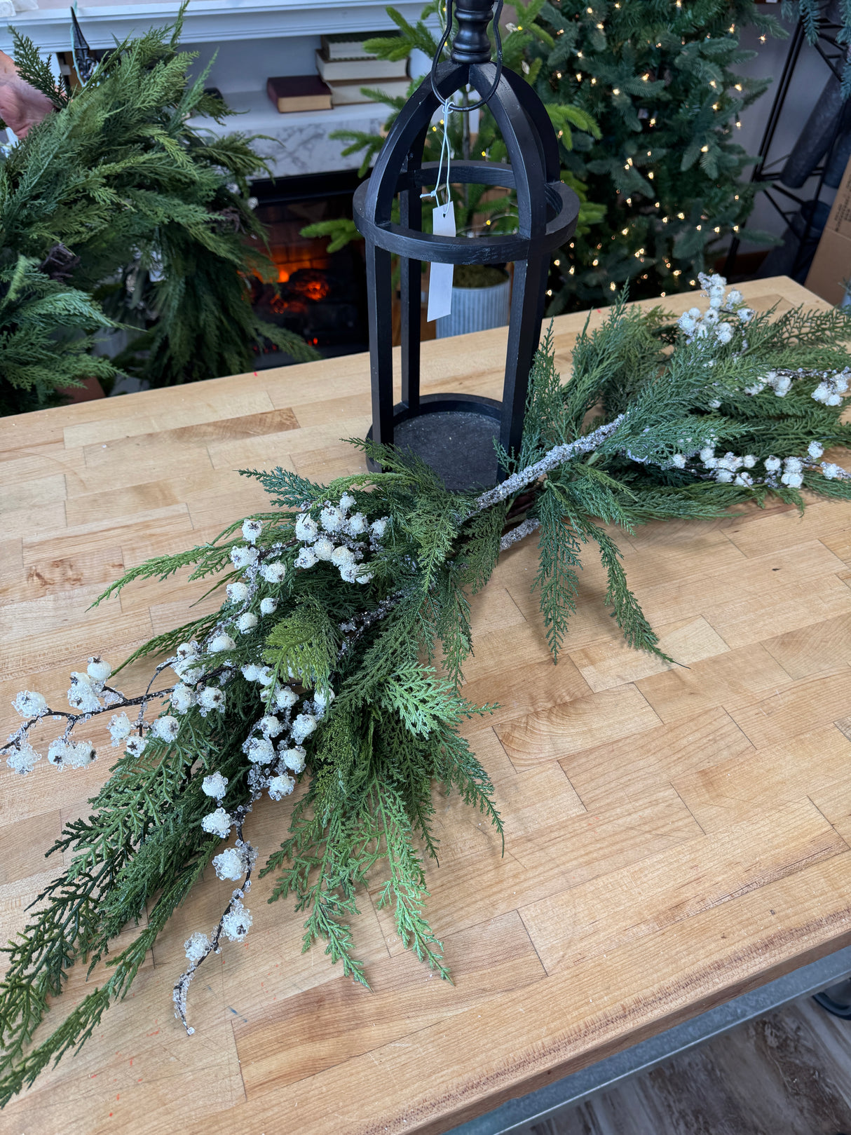 4' Real Touch Cedar Mantel Swag/Garland