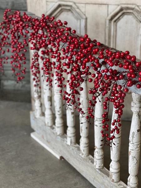 5' Iced Weatherproof Berry Garland