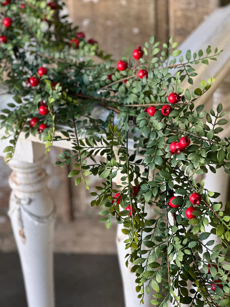 5' Lively Berry Bough Garland