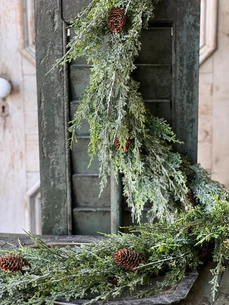 70" Silver Thread Cedar Garland