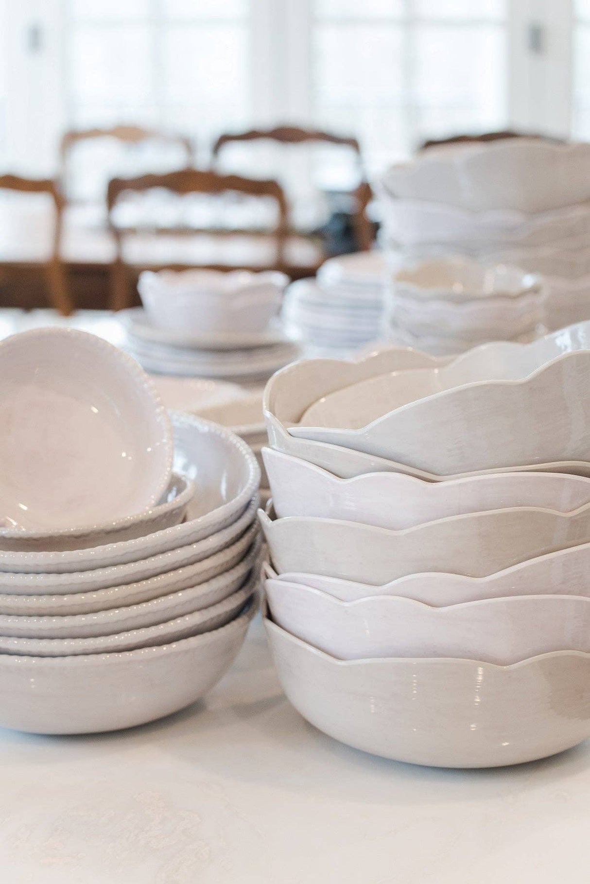 Scalloped Melamine Serving Bowl