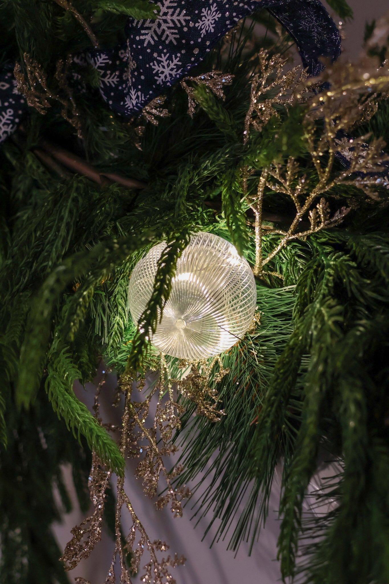 Borealis LED 10 Bulb Garland