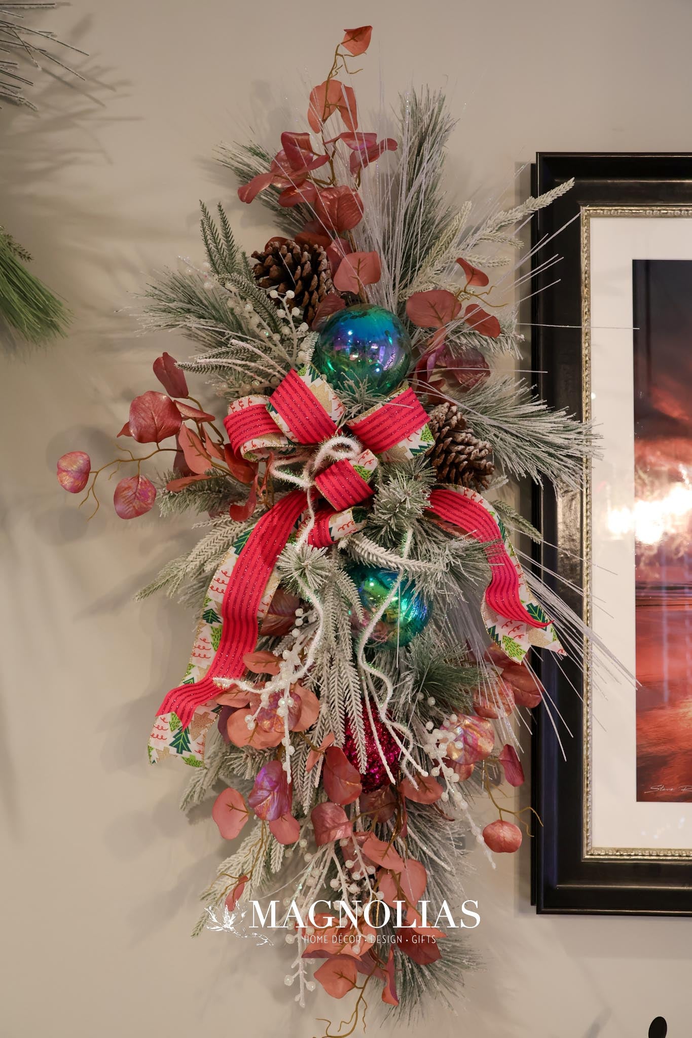 37" Kates Whimsical Door Swag