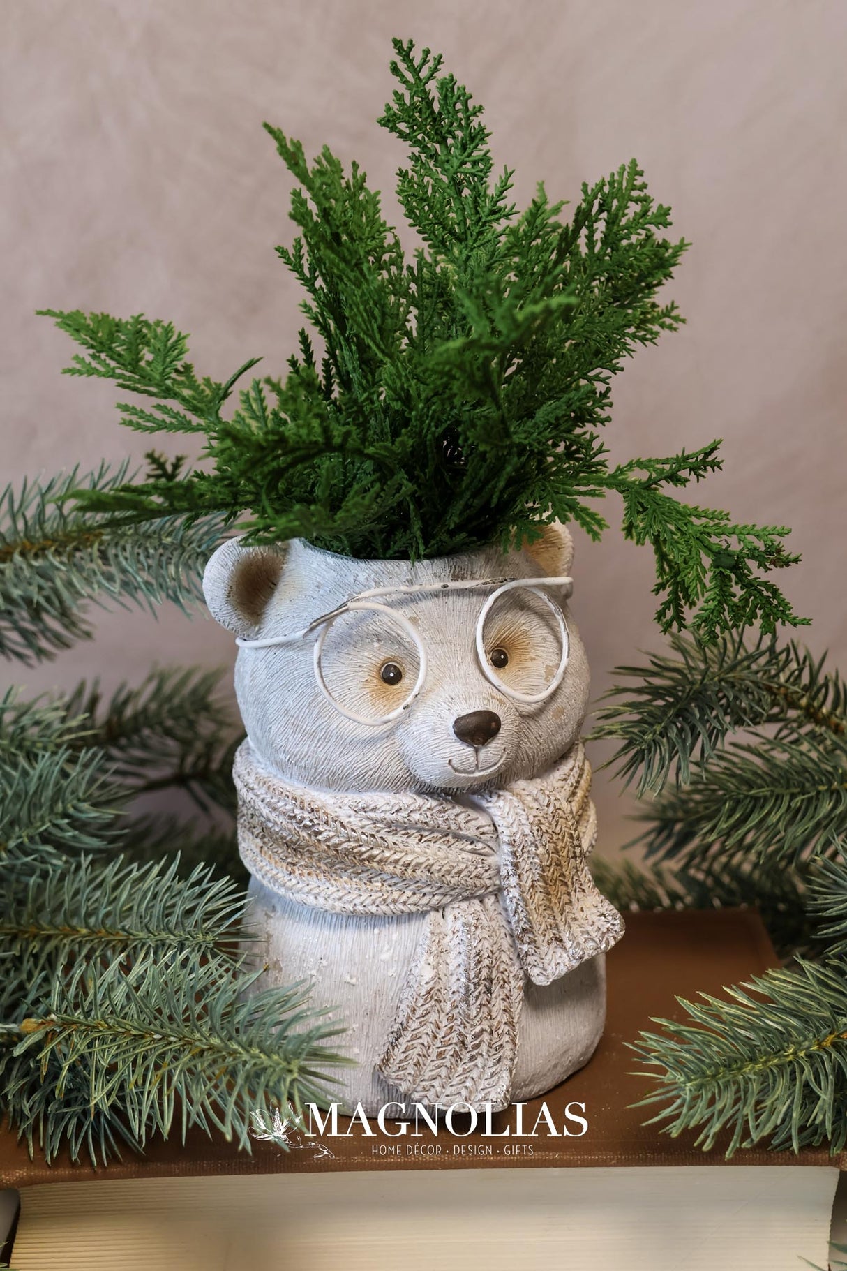 Eskimo Kisses Bear Planter