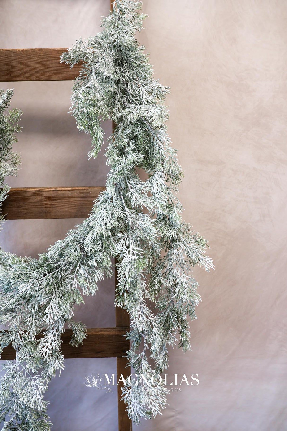 90" Fairisle Cedar Draping Garland