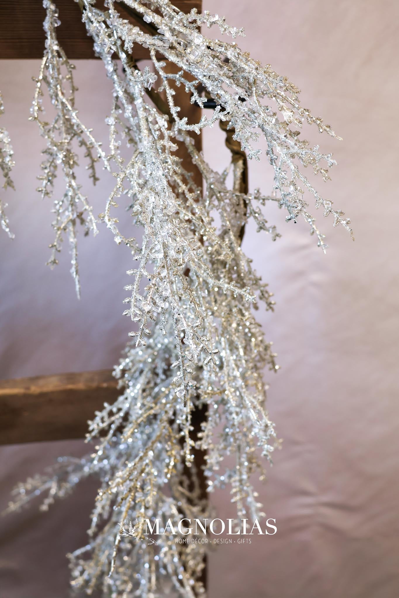 5' Christmas Concert Iced Garland