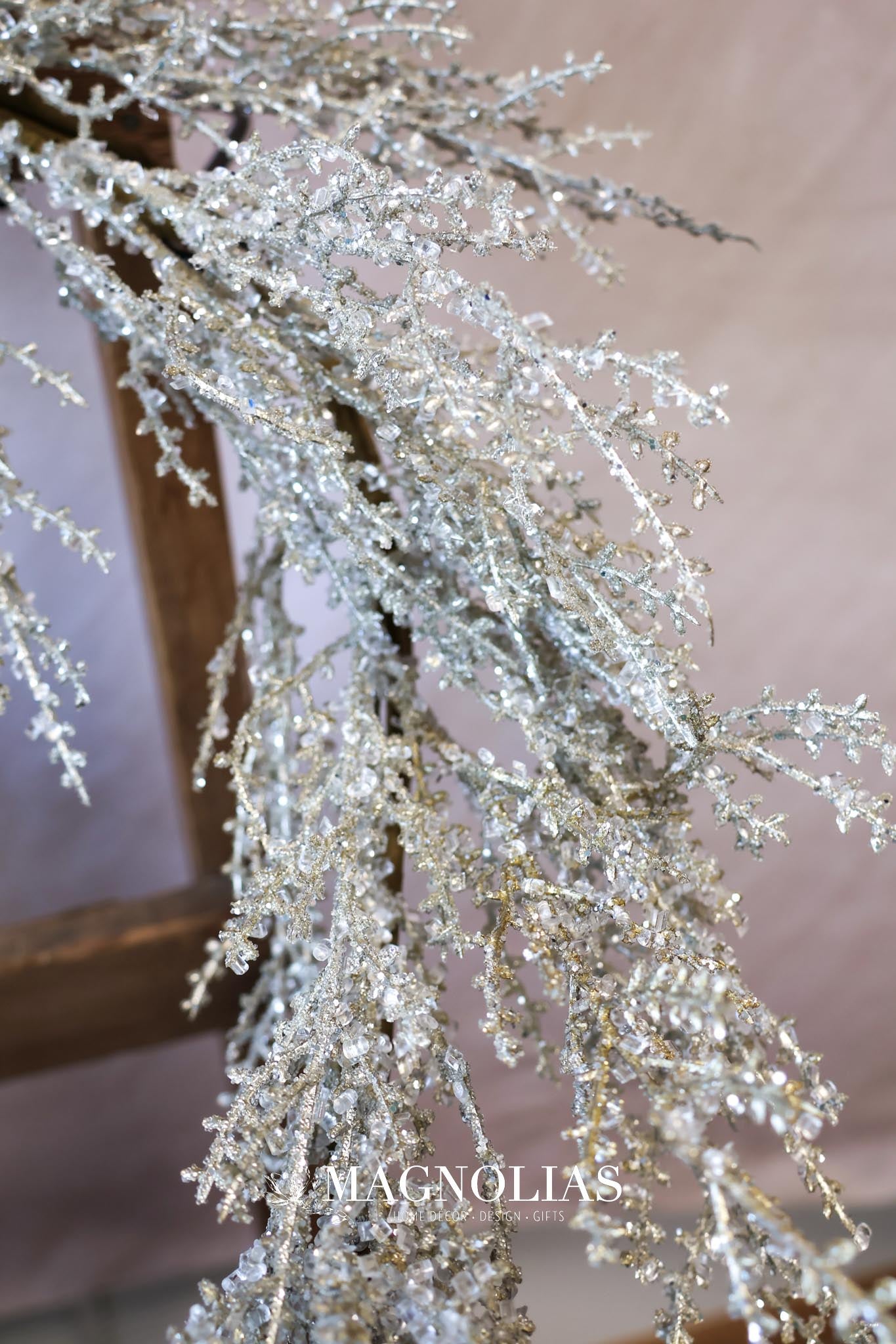 5' Christmas Concert Iced Garland
